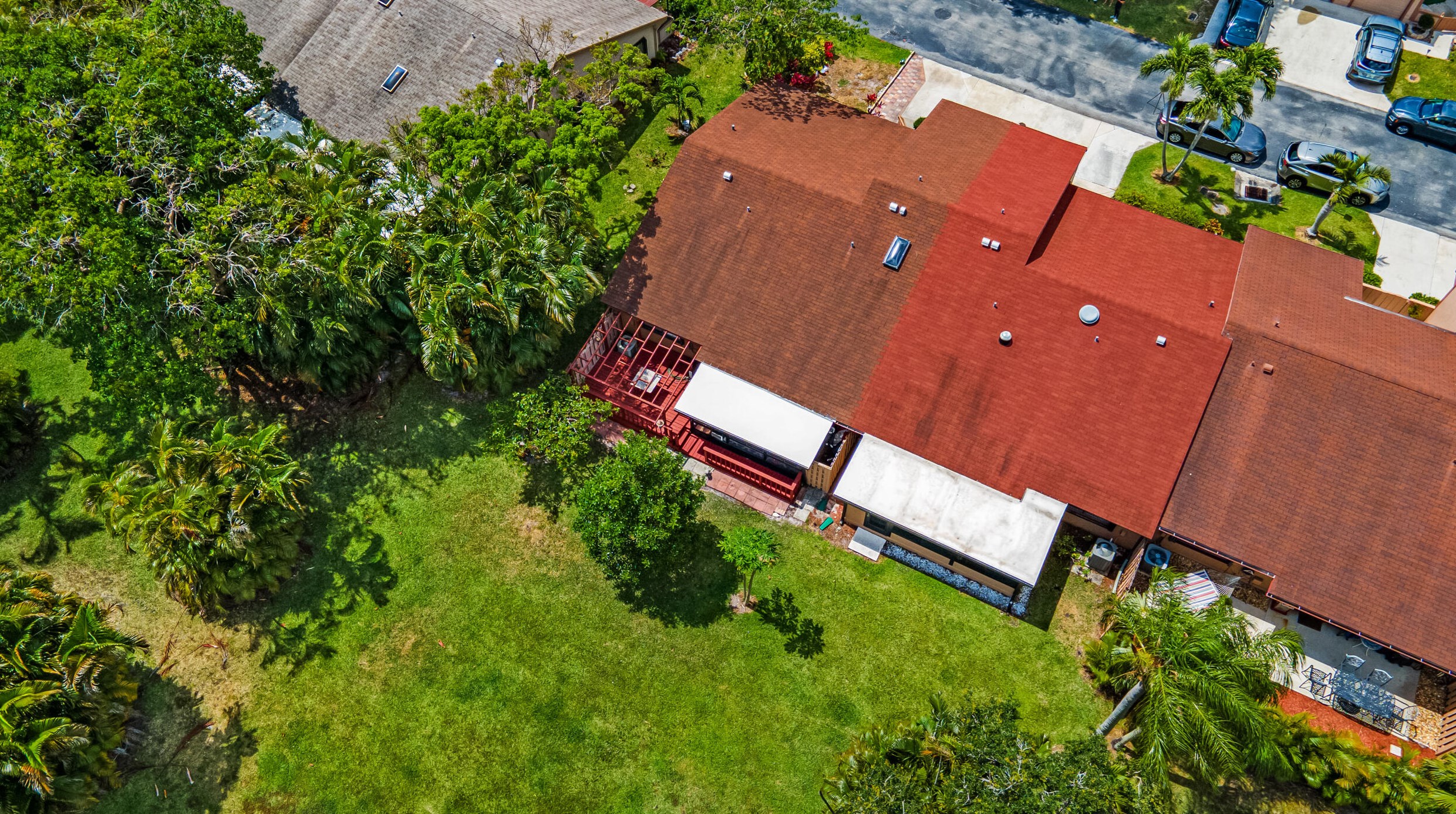 11 Flint Way, Boynton Beach, FL 33426-8145