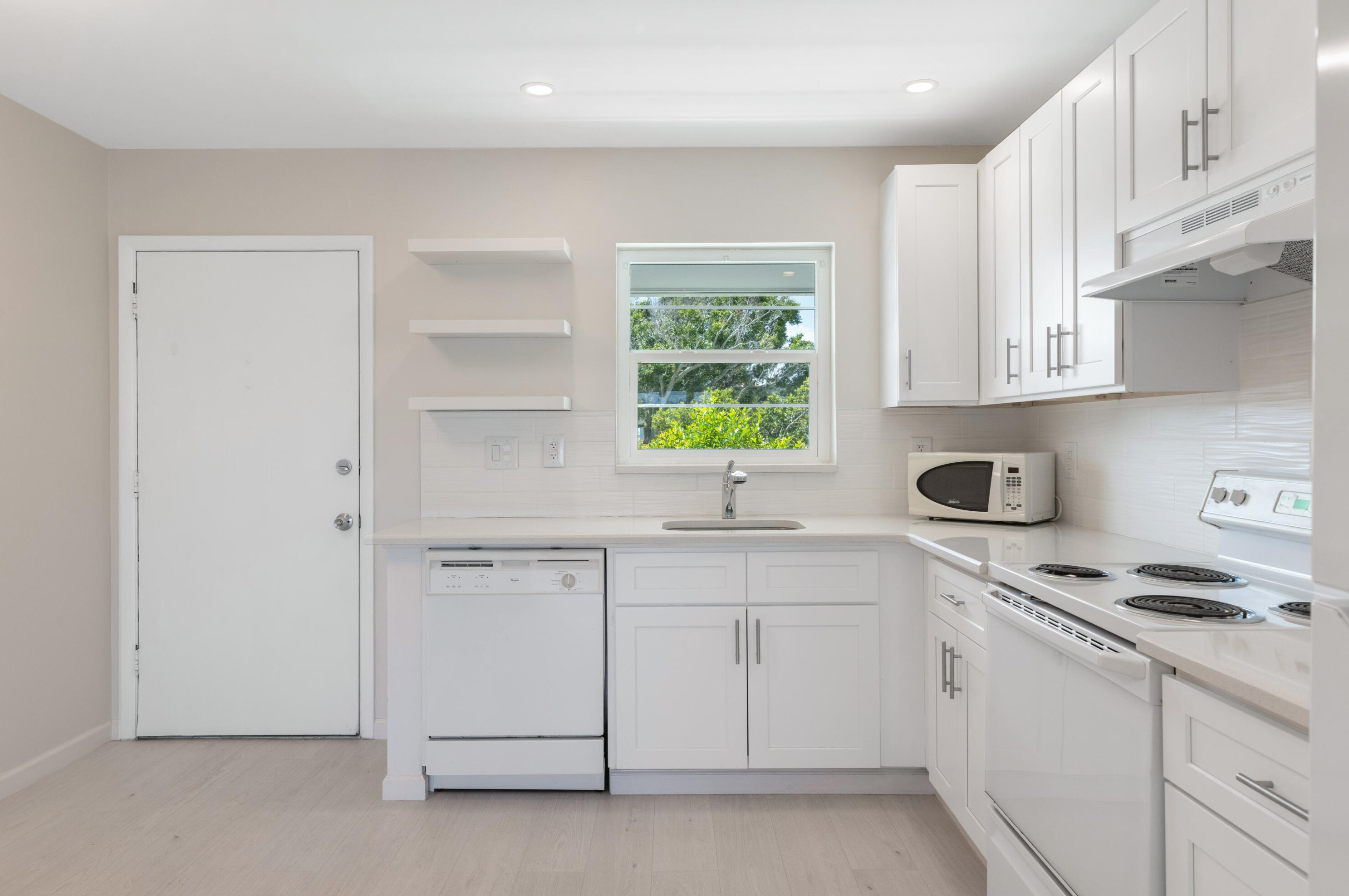 2800 Indian River Blvd #c9, Vero Beach, FL 32960