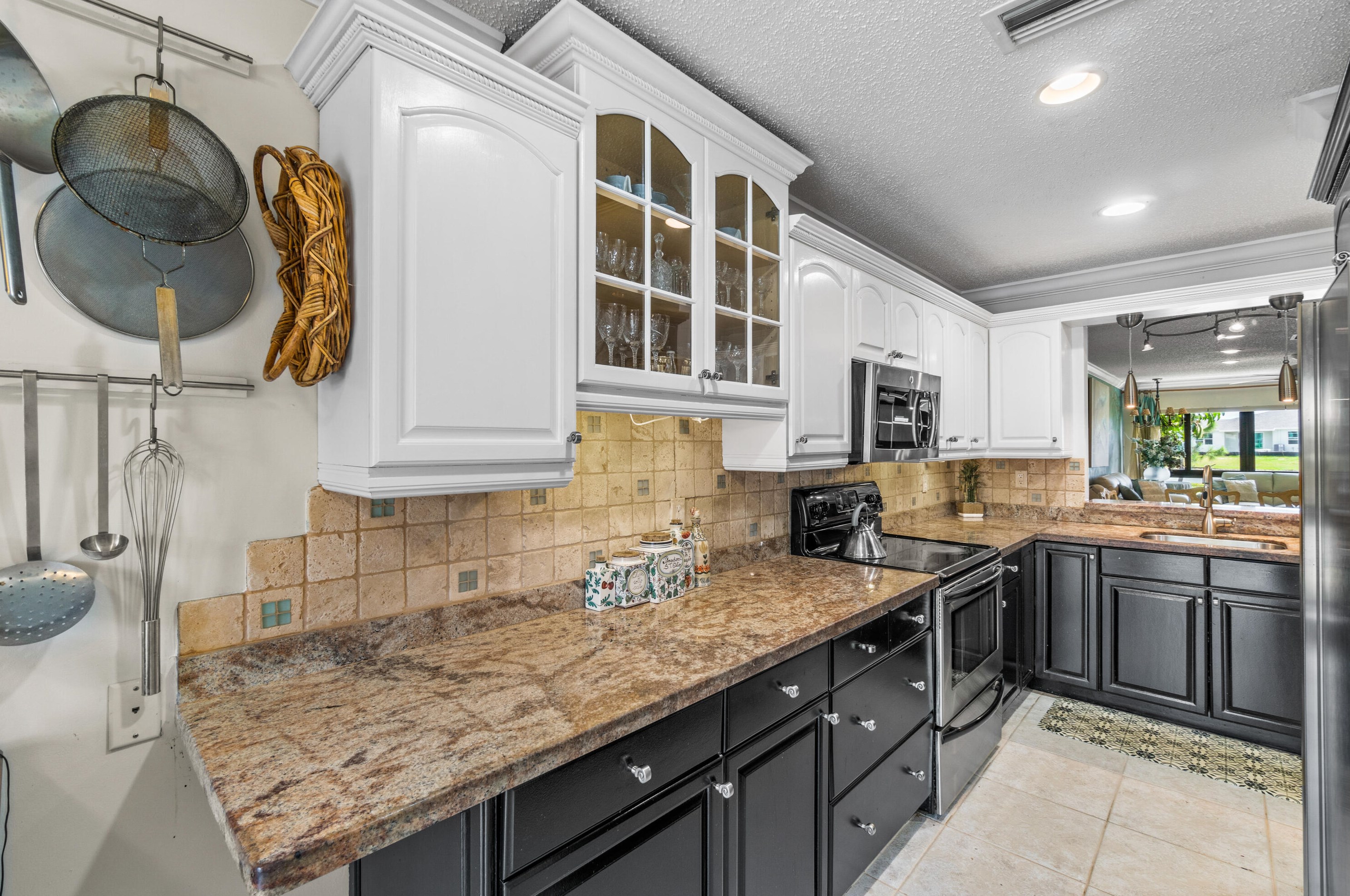 13747 Via Aurora, Delray Beach, FL 33484-1932