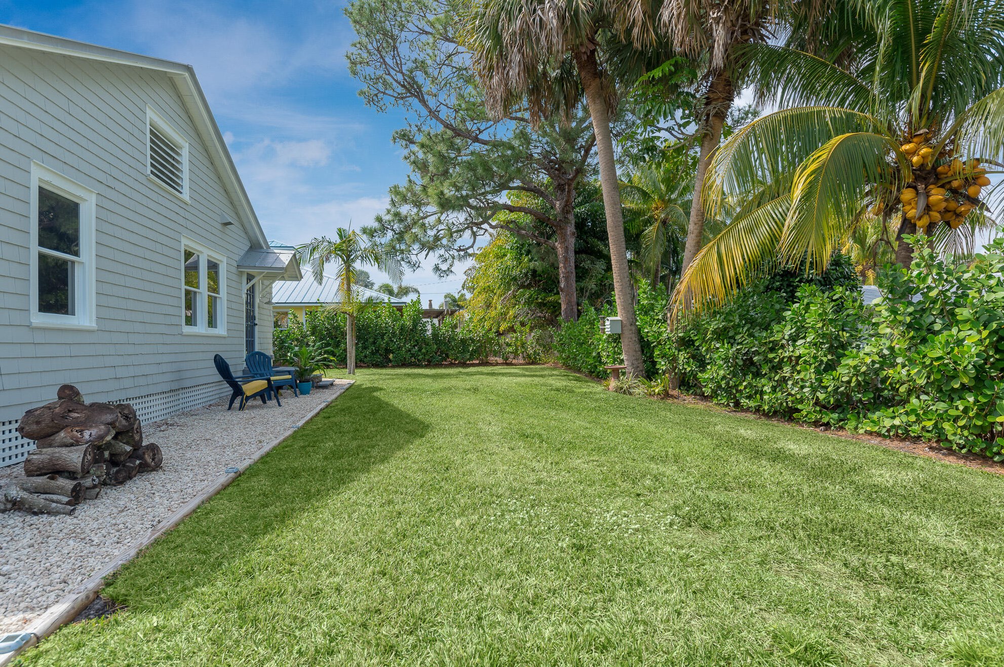 424 Alamanda Way, Stuart, FL 34996-2541