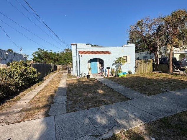 3406 Greenwood Ave, West Palm Beach, FL 33407-4726