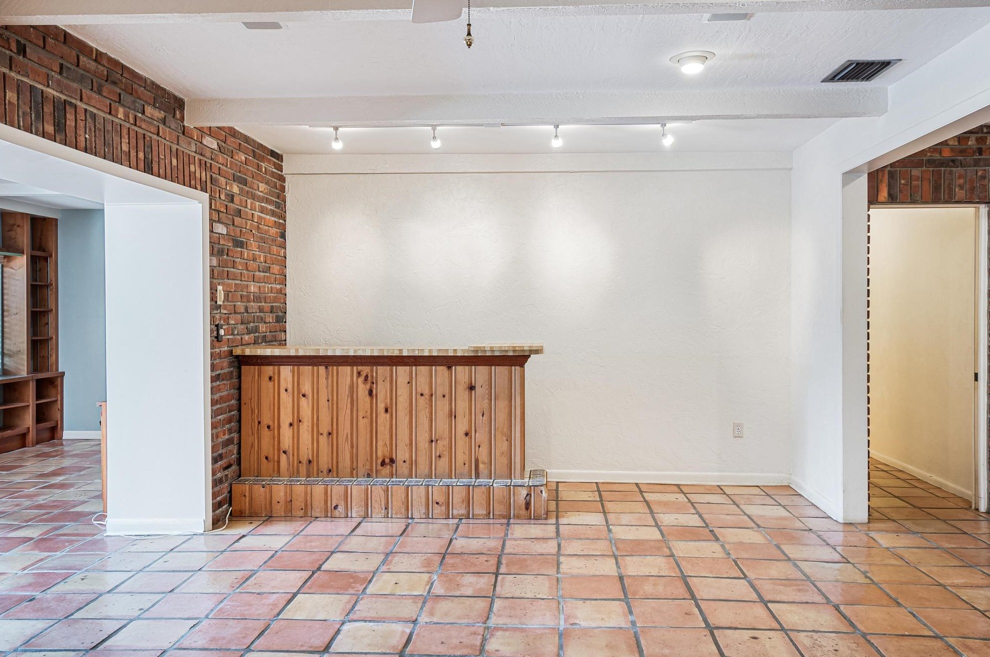 15405 77 Ct, Miami FL 33157-2340 exterior