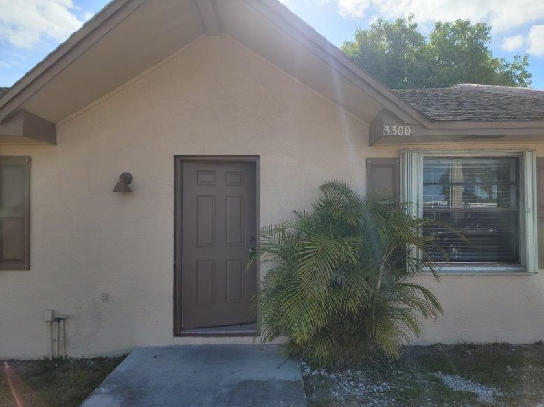 3300 Oleander Ave, Fort Pierce, FL 34982