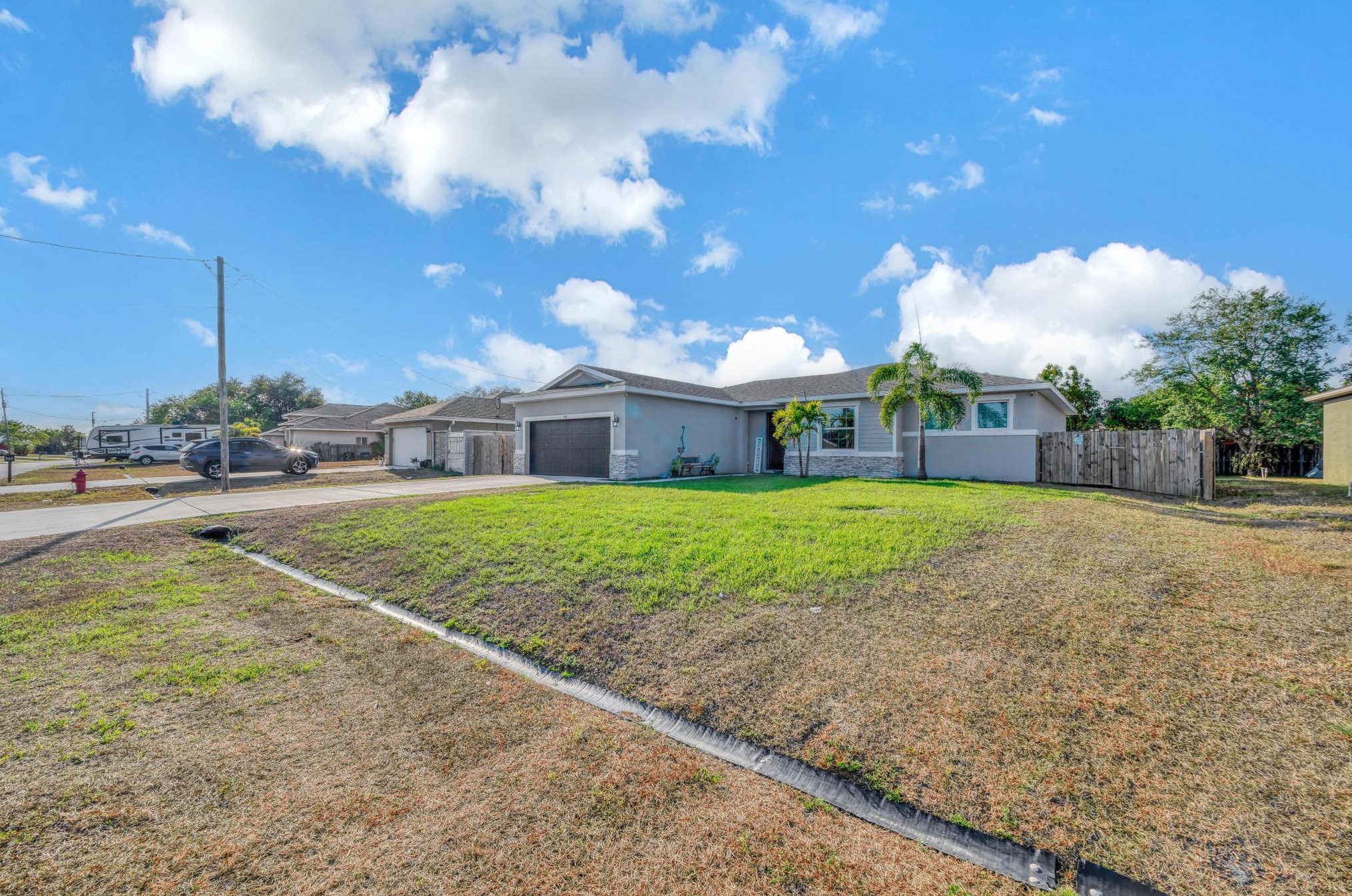 549 Halkell Ave, Fort Pierce, FL 34953-3800