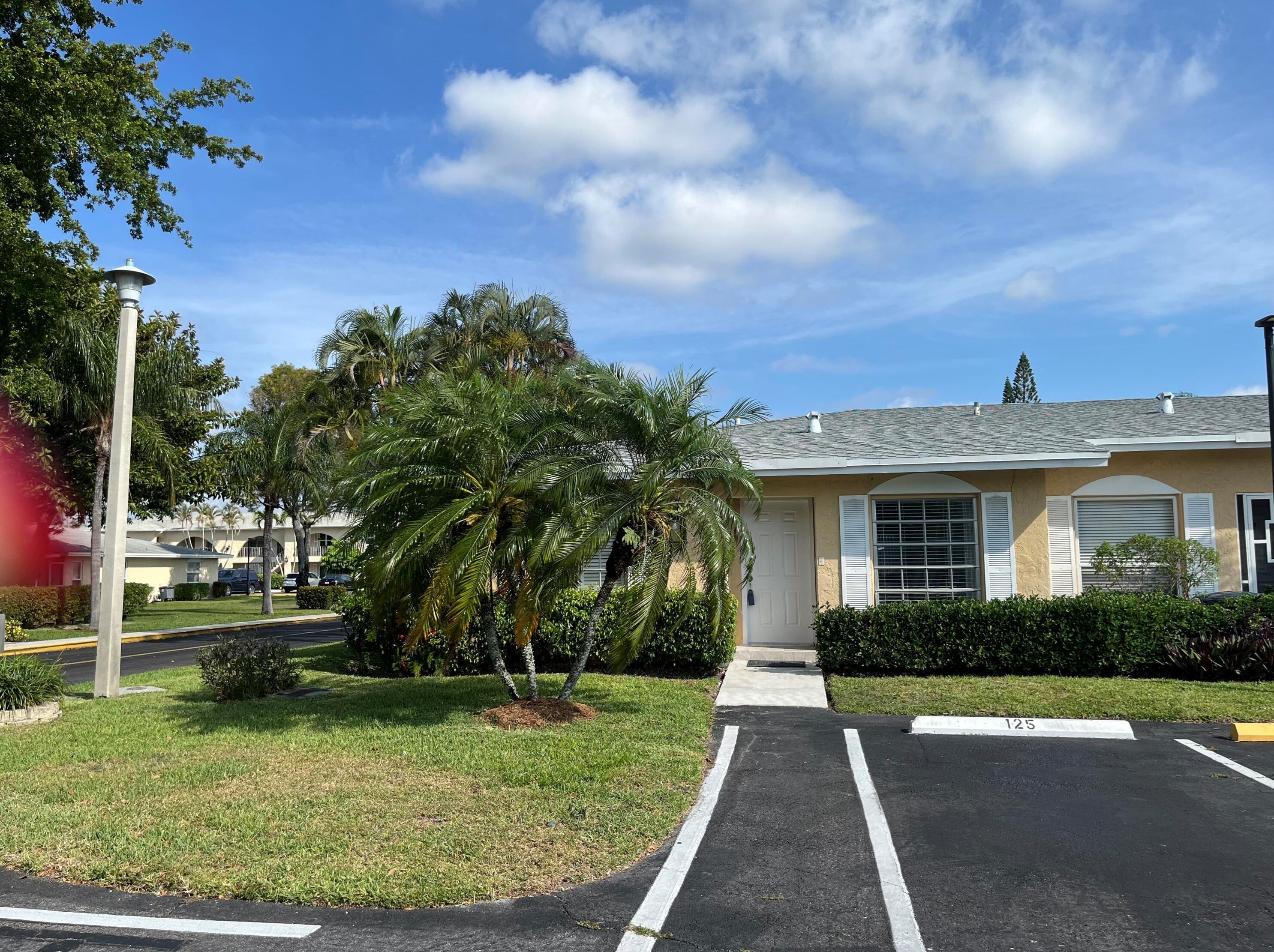 13727 Flora Pl #a, Delray Beach, FL 33484
