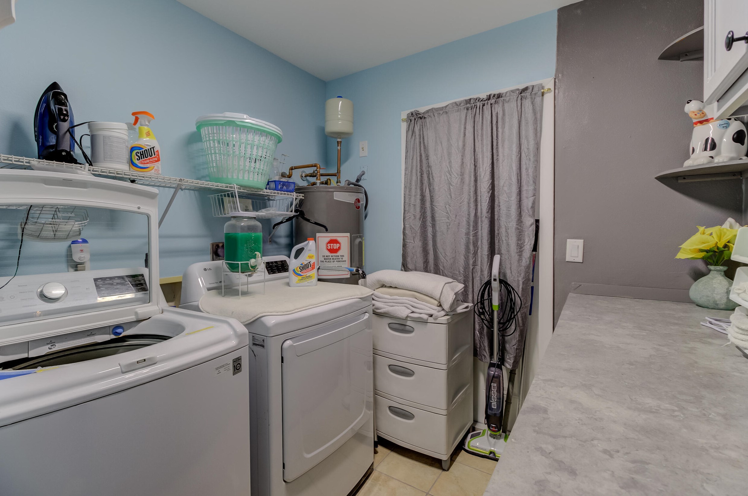 702 Bridgeport Dr, Fort Pierce FL 34953-6324 exterior