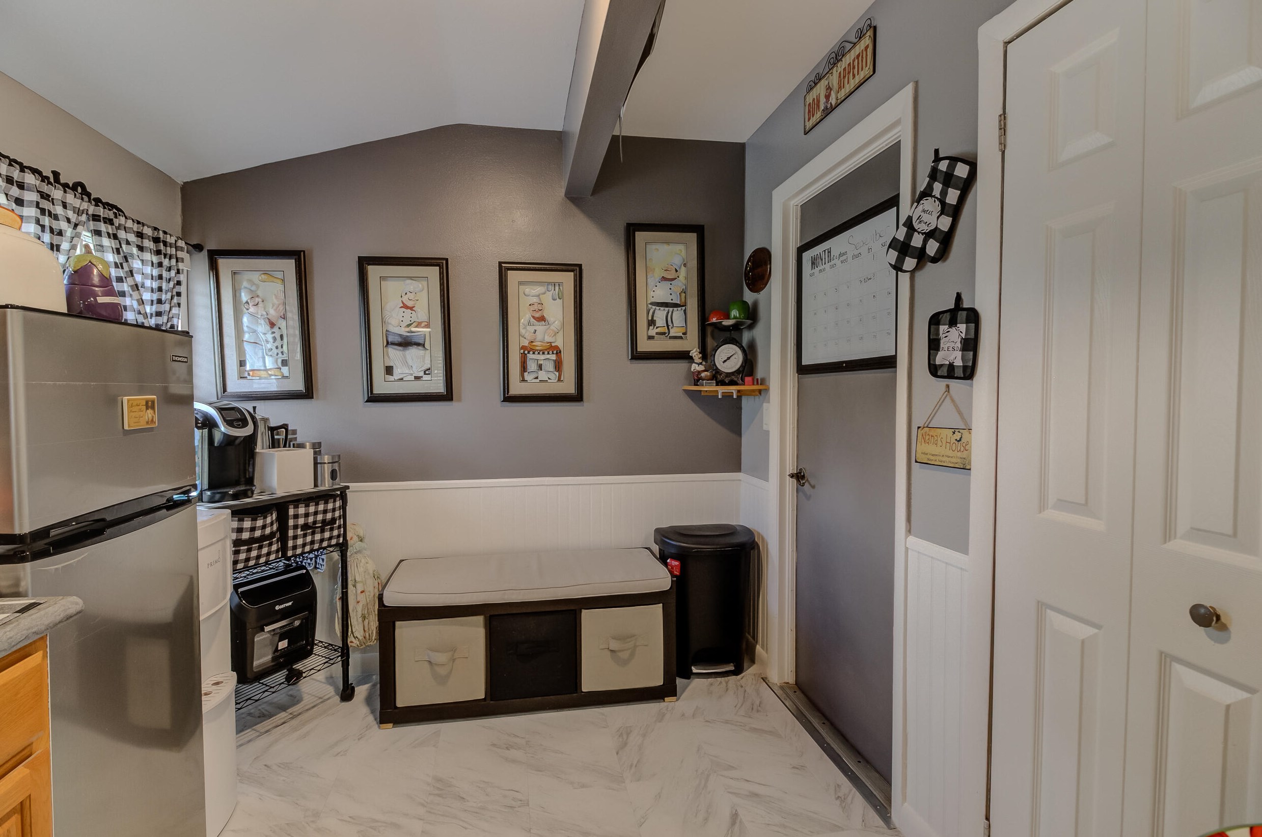 702 Bridgeport Dr, Fort Pierce FL 34953-6324 exterior