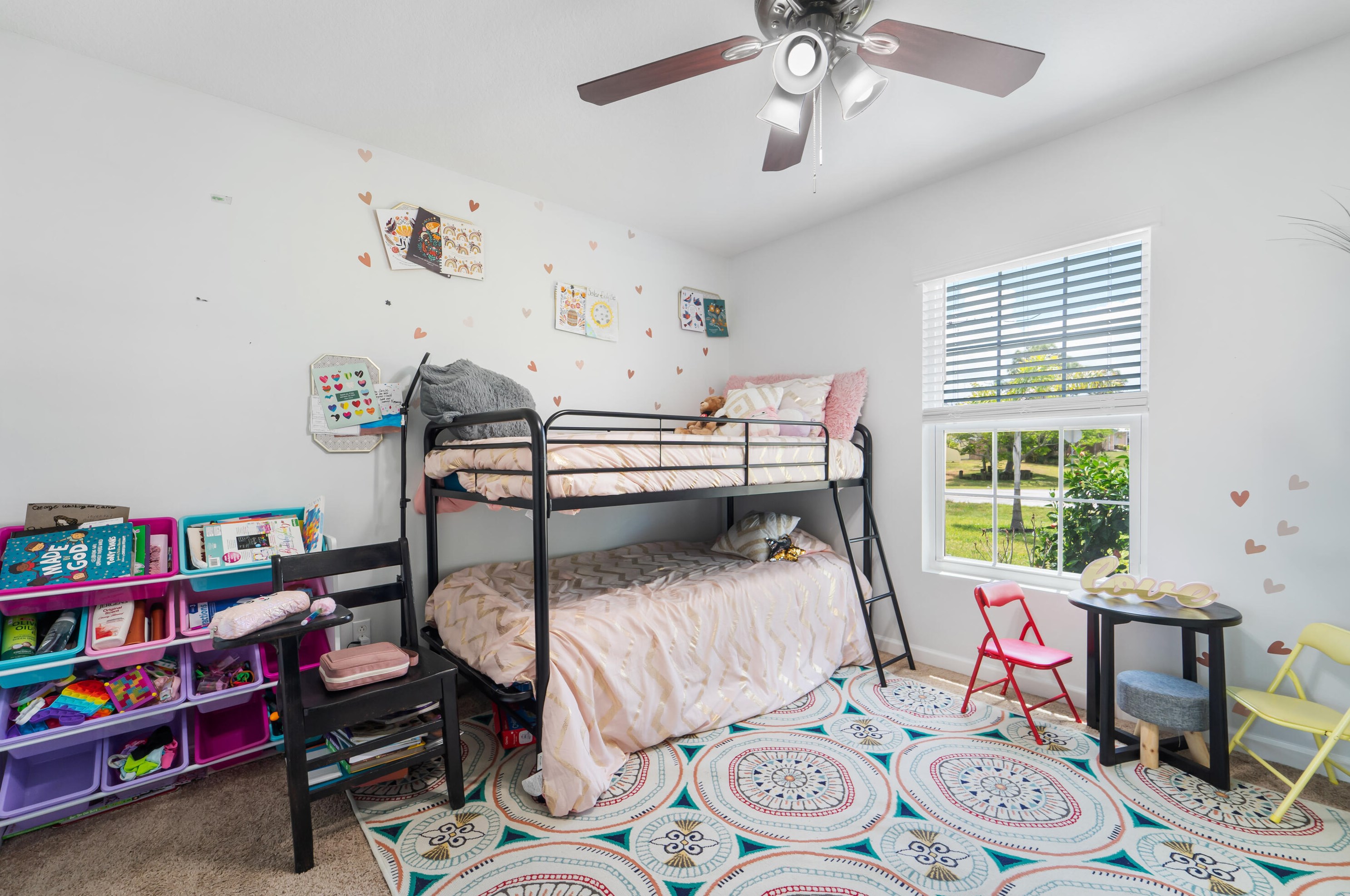 395 Whitmore Dr, Fort Pierce FL 34984-4529 exterior