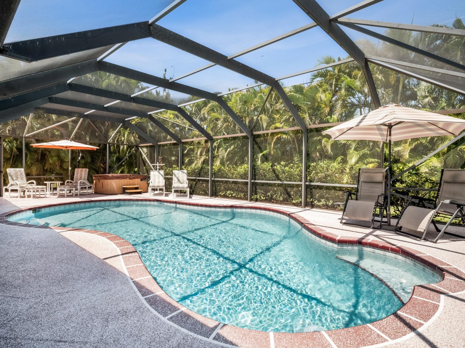 725 Dalton Cir, Fort Pierce FL 34953-5815 exterior