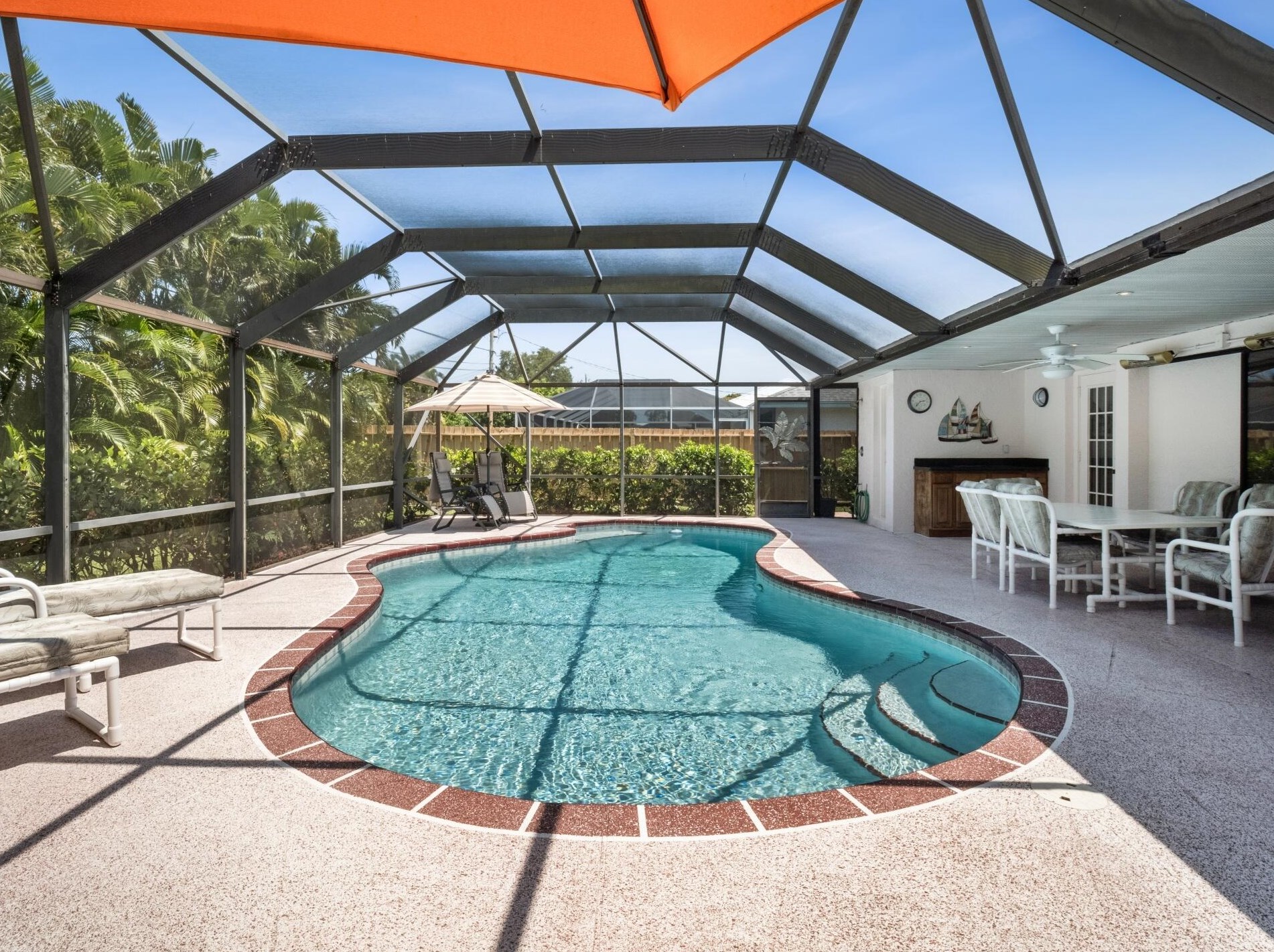 725 Dalton Cir, Fort Pierce FL 34953-5815 exterior