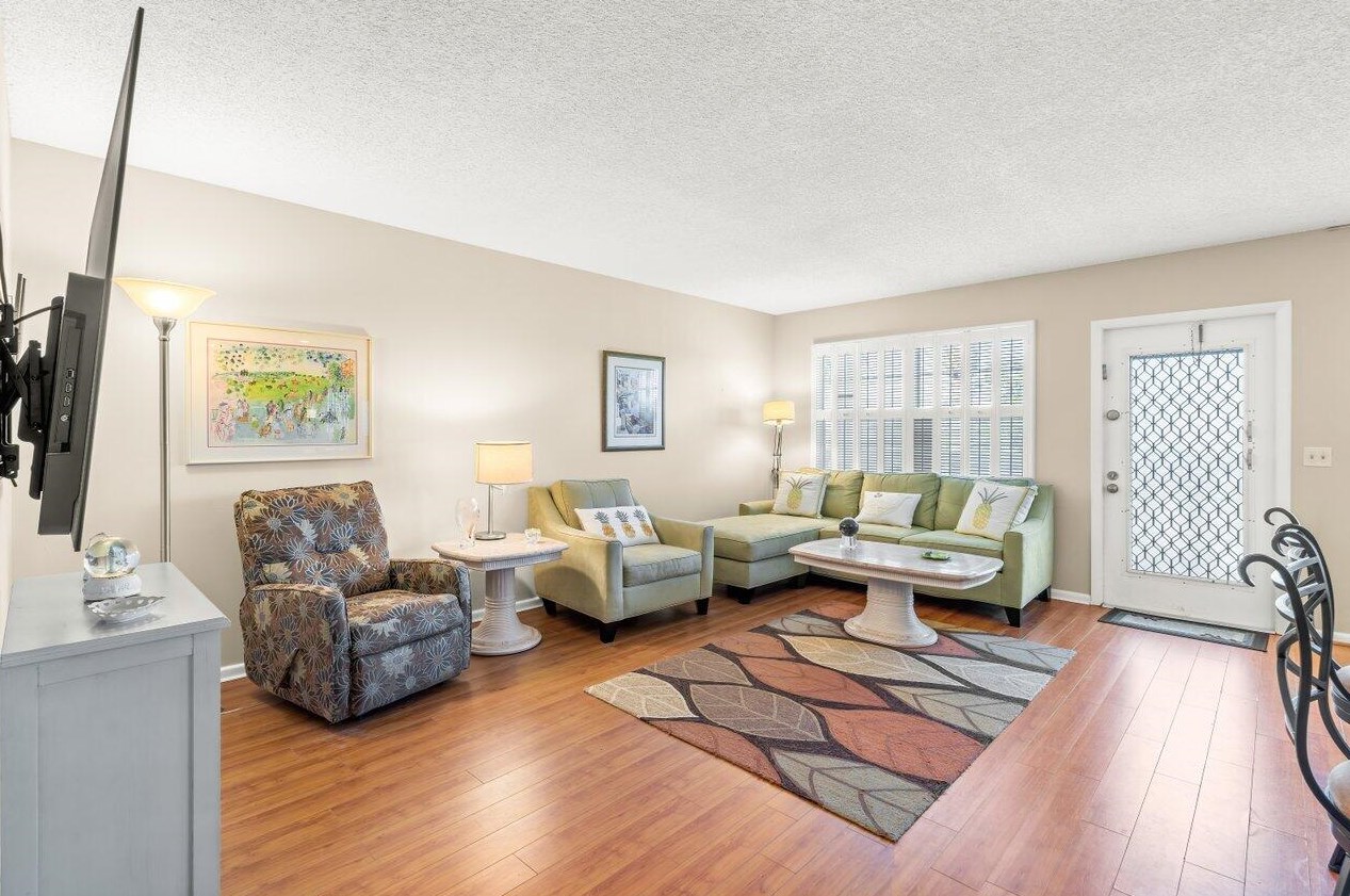 3004 Ainslie A, Boca Raton, FL 33434-2902