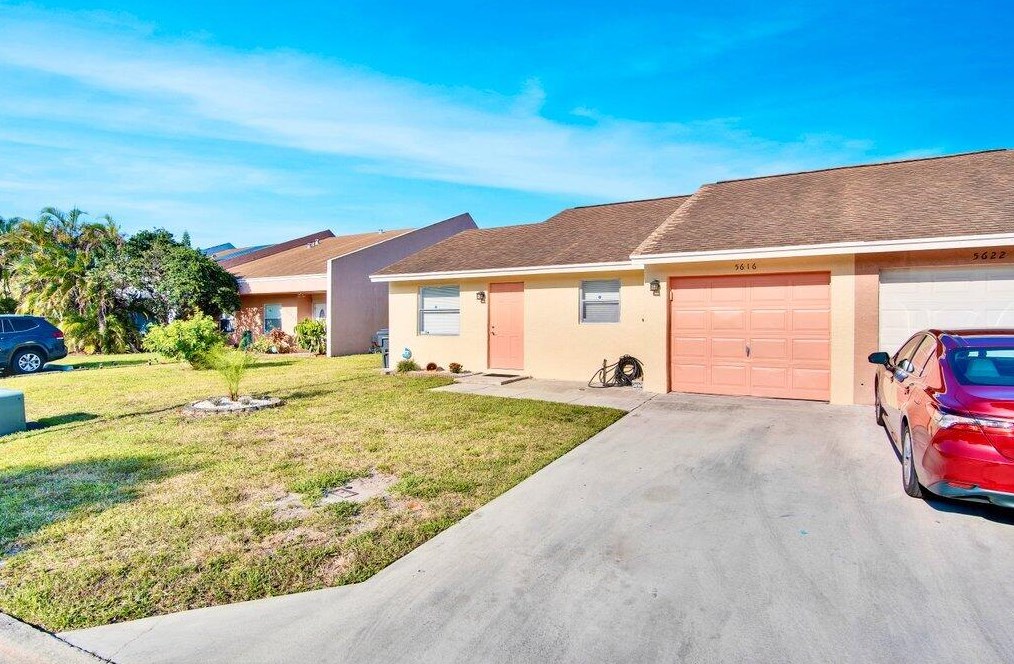 5616 Kimberton Way, Lake Worth, FL 33463-6687