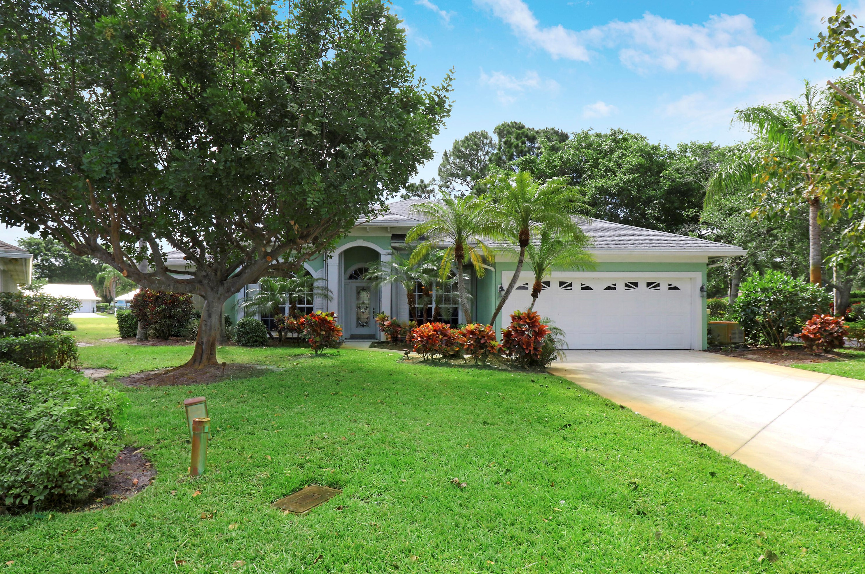 1137 Elm Grove Ct, Palm City, FL 34990-2145