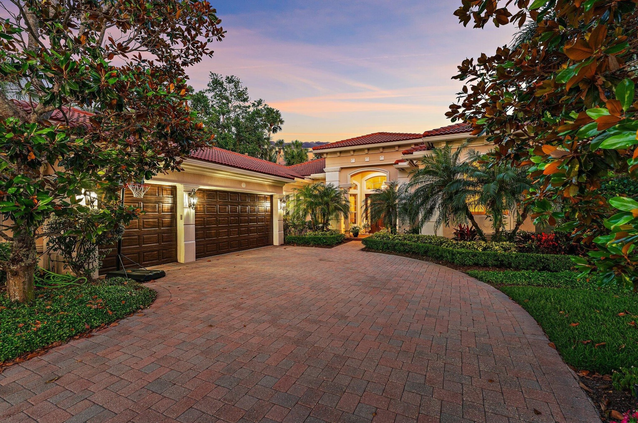 102 Rosalia Ct, Jupiter, FL 33478-5405