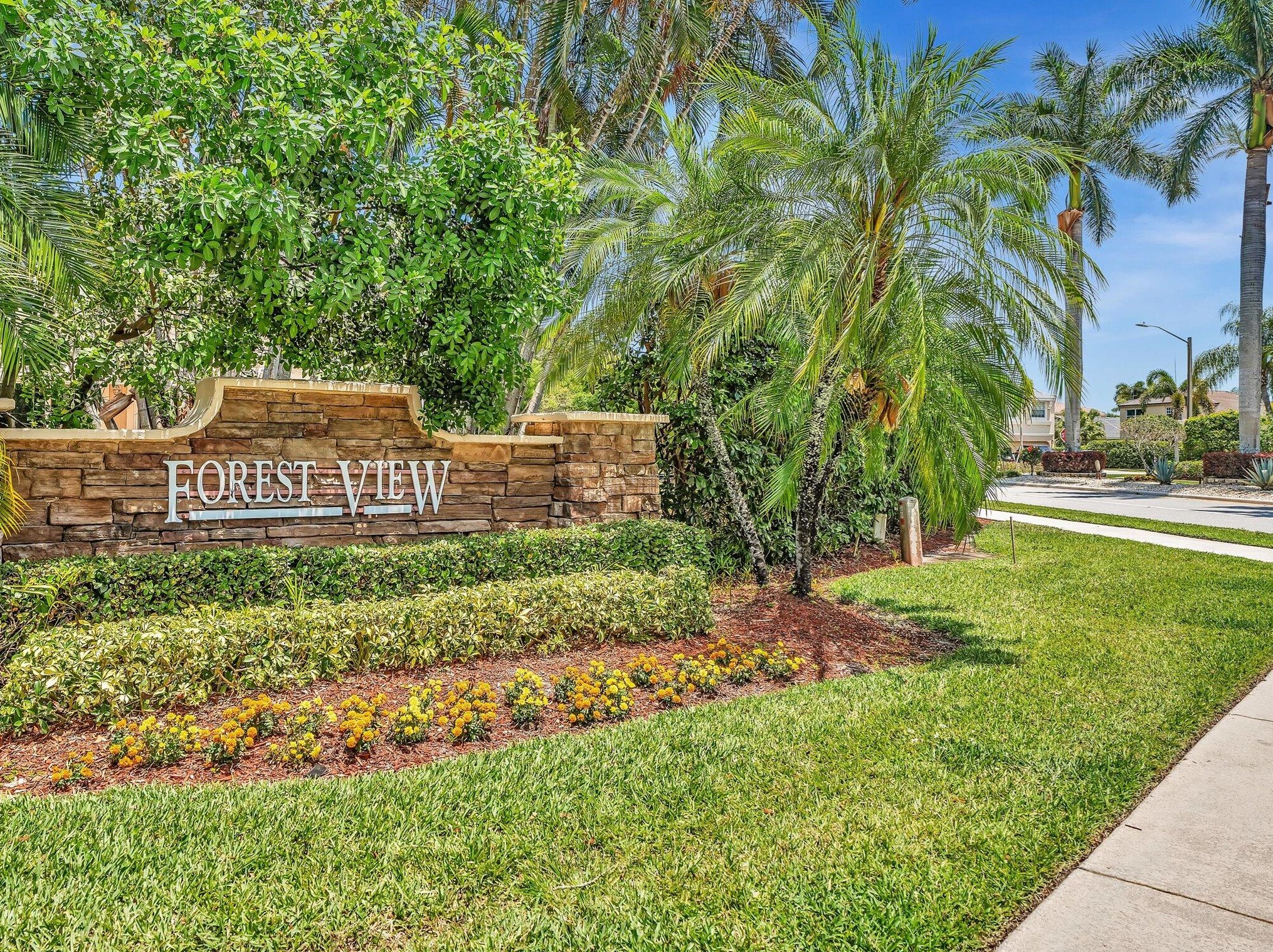 7571 Kingsley Ct, Lake Worth FL  33467-7326 exterior