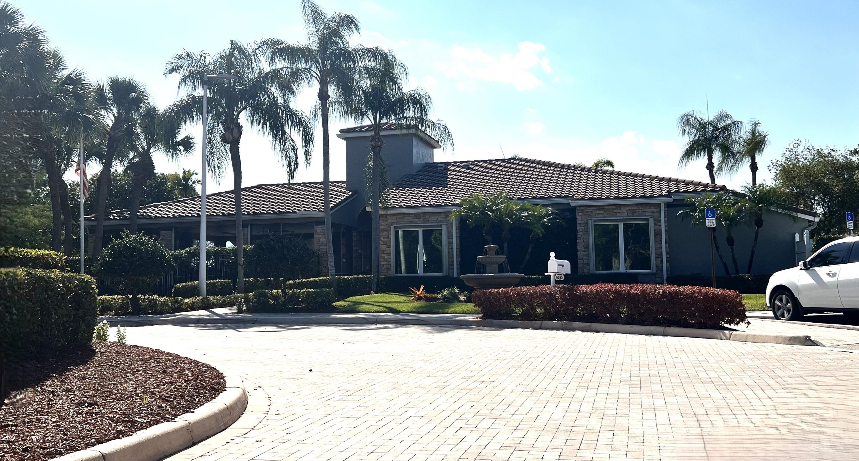 7571 Kingsley Ct, Lake Worth FL  33467-7326 exterior