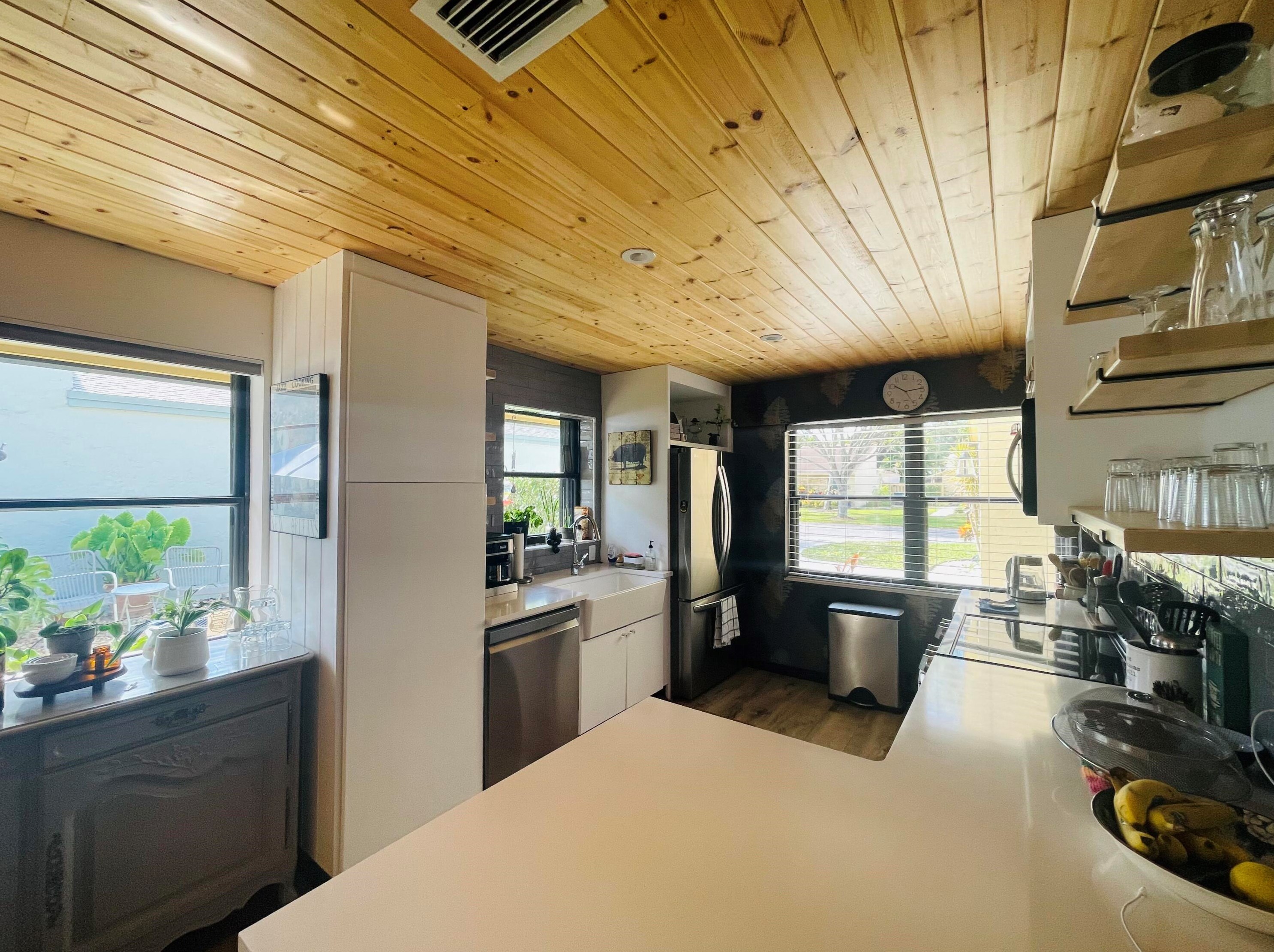 2473 10th St, Delray Beach FL  33445-2082 exterior