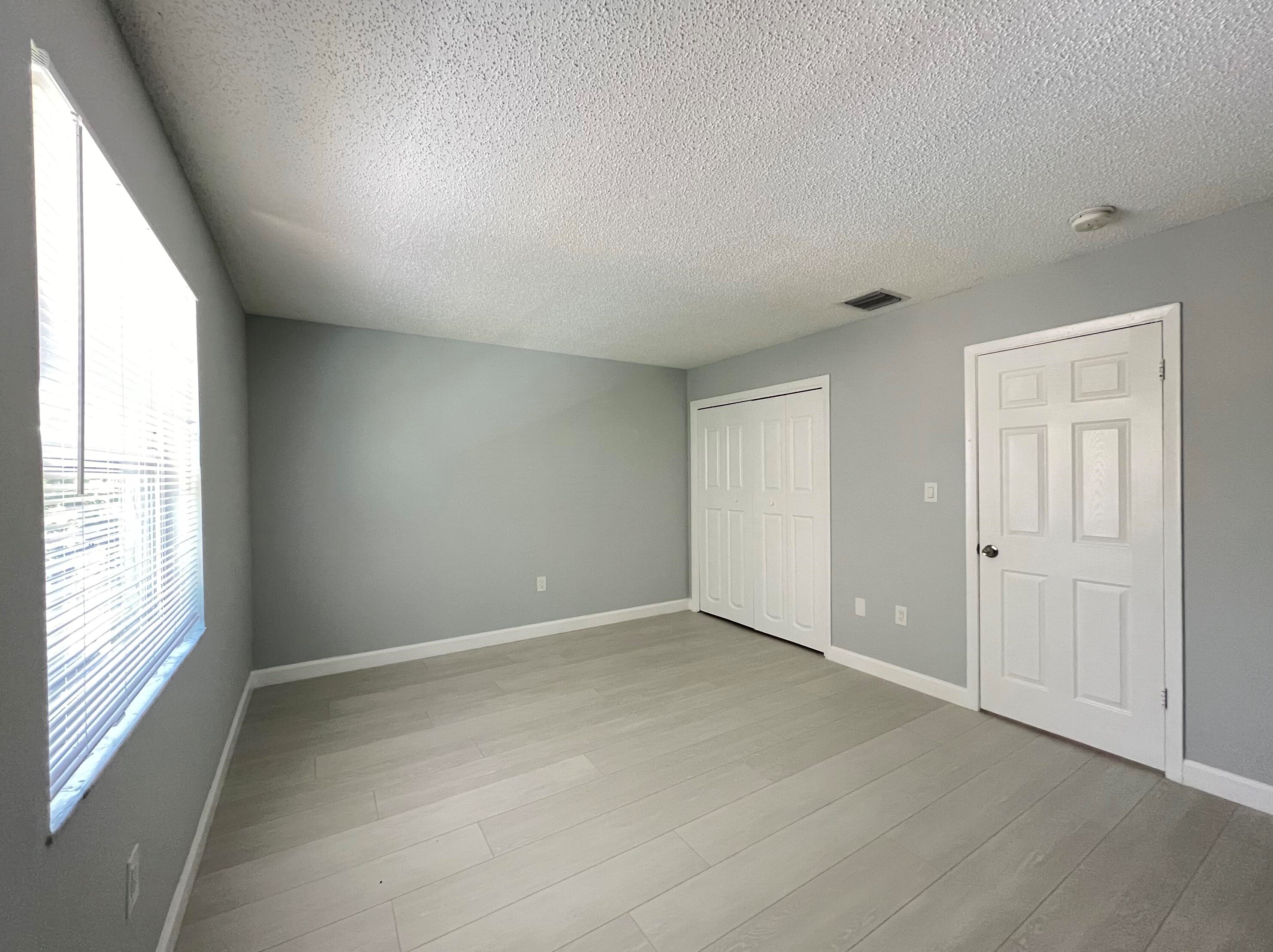 622 11th St, Fort Pierce FL  34950-4002 exterior
