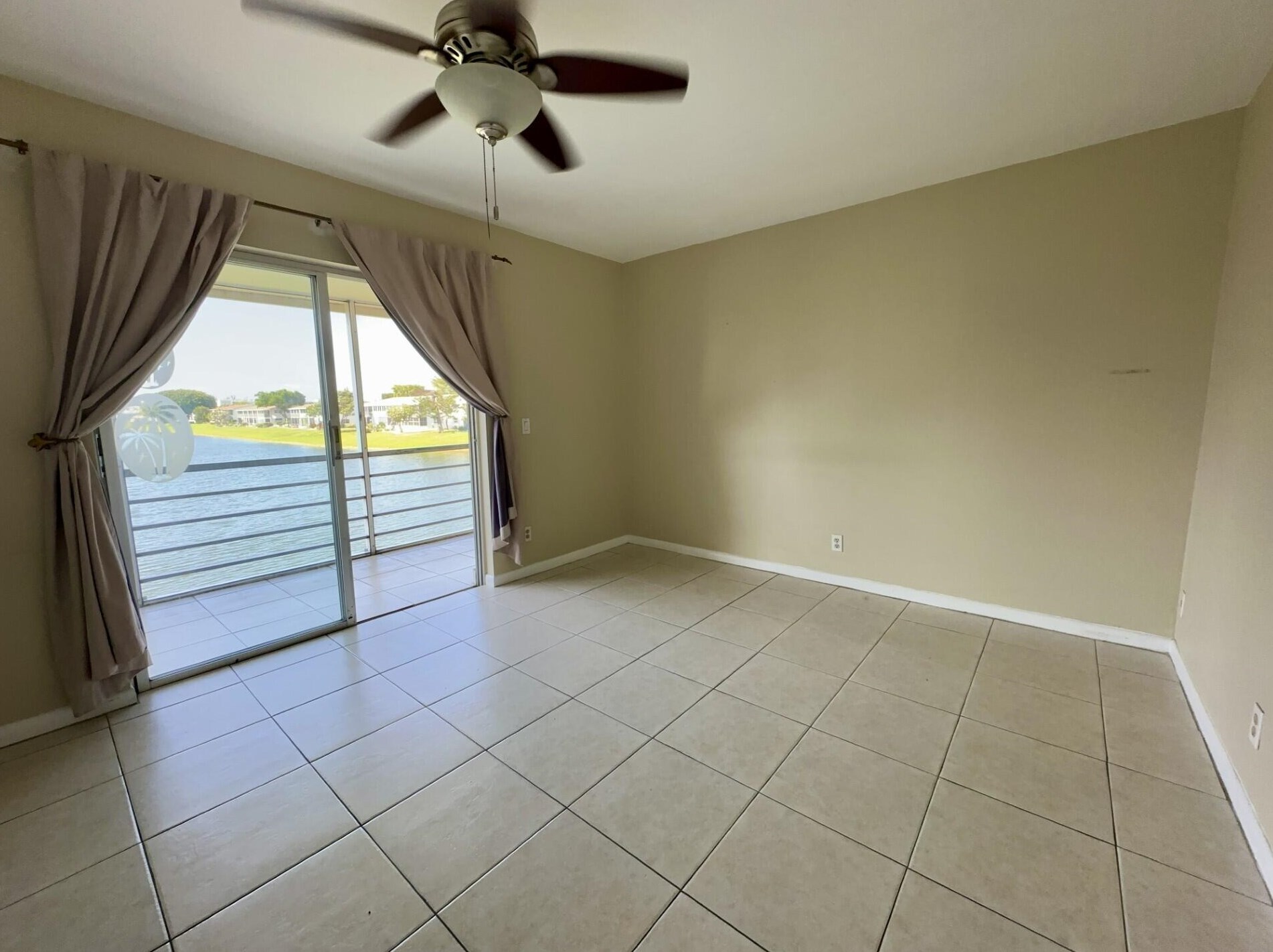 47 Kent C, West Palm Beach, FL 33417