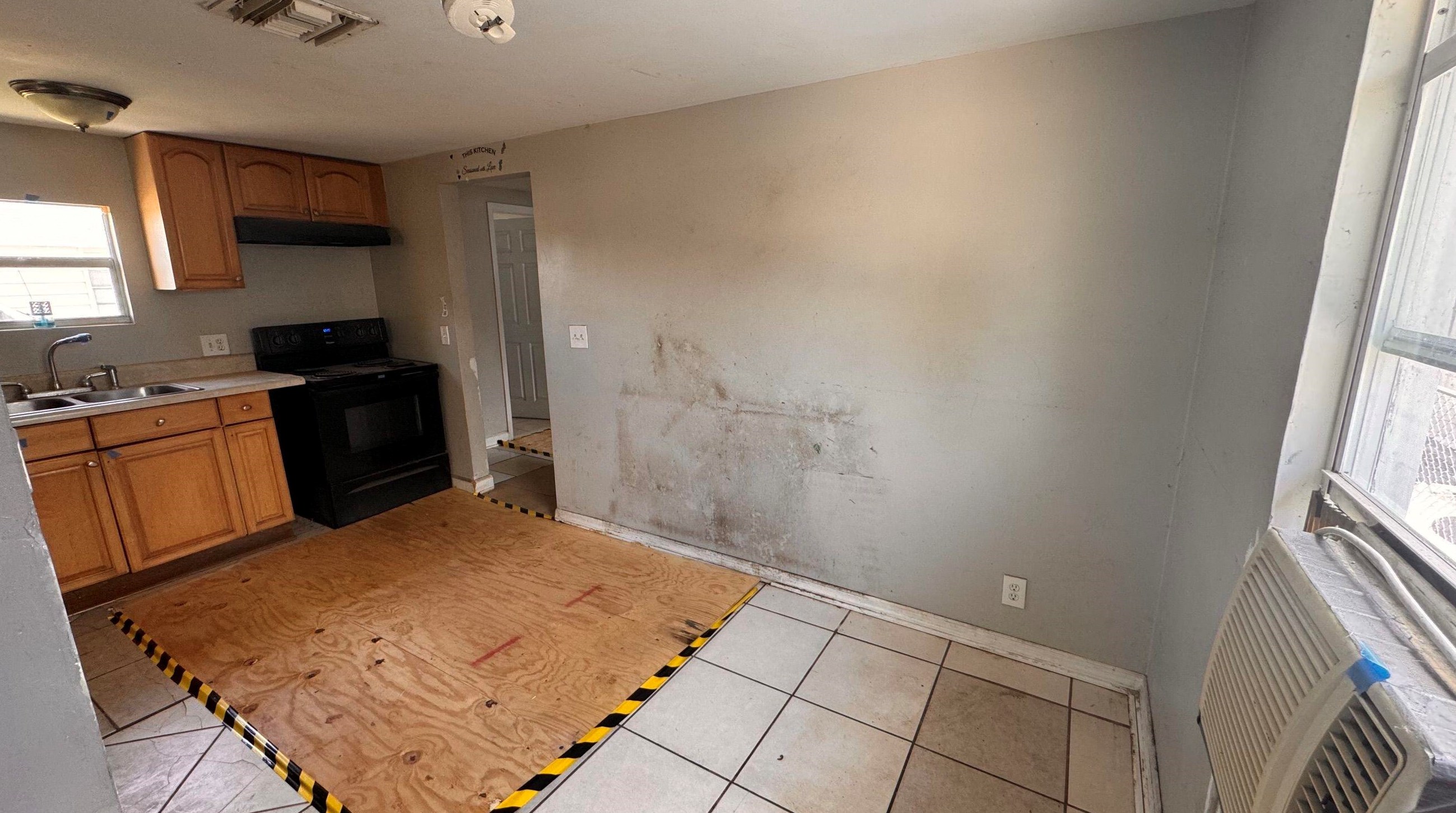 816 A St, Lake Worth FL  33460-2425 exterior