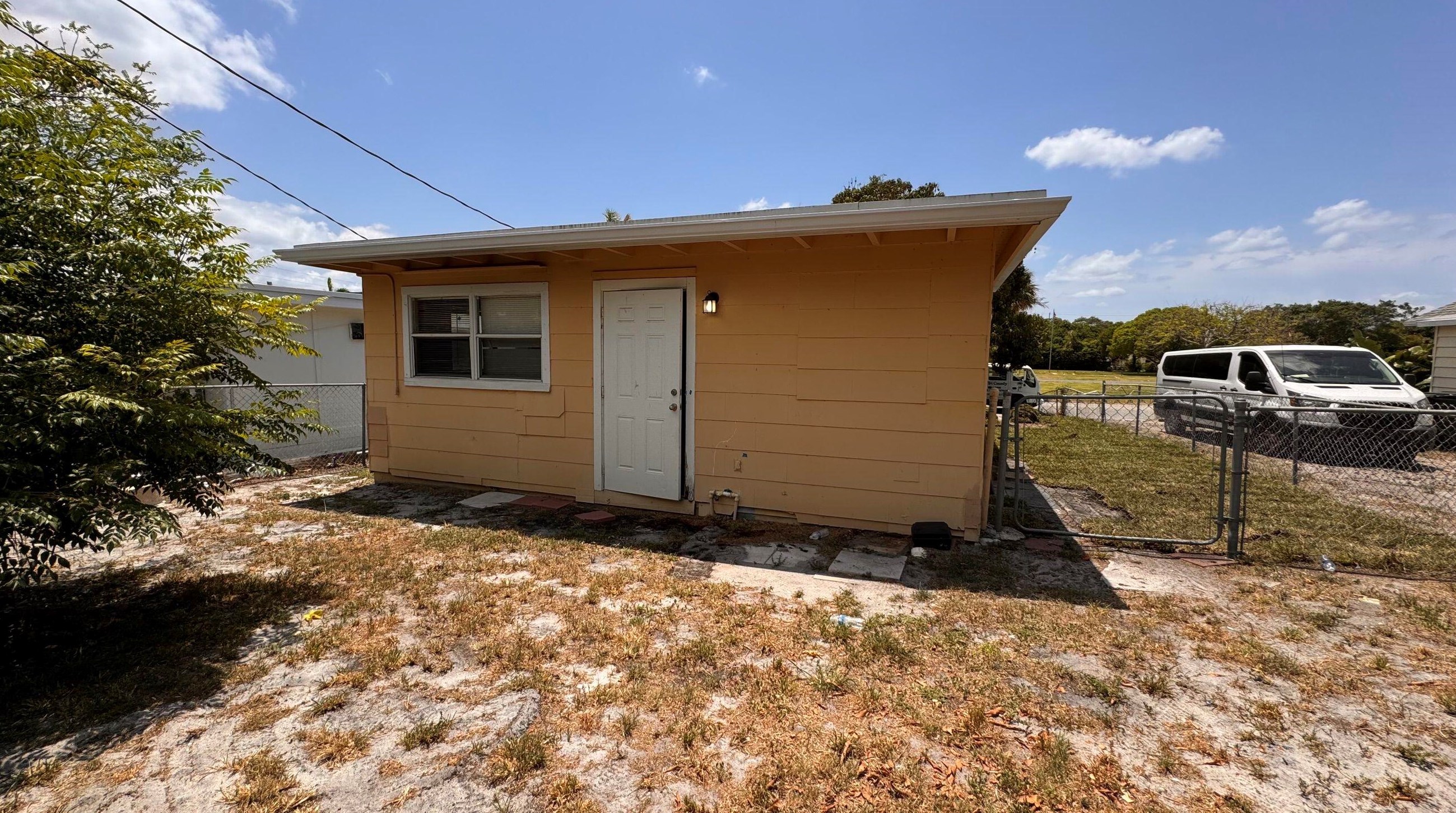 816 A St, Lake Worth FL  33460-2425 exterior