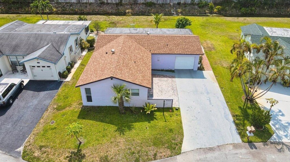 6328 Summer Sky Ln, Lake Worth FL  33463-3815 exterior