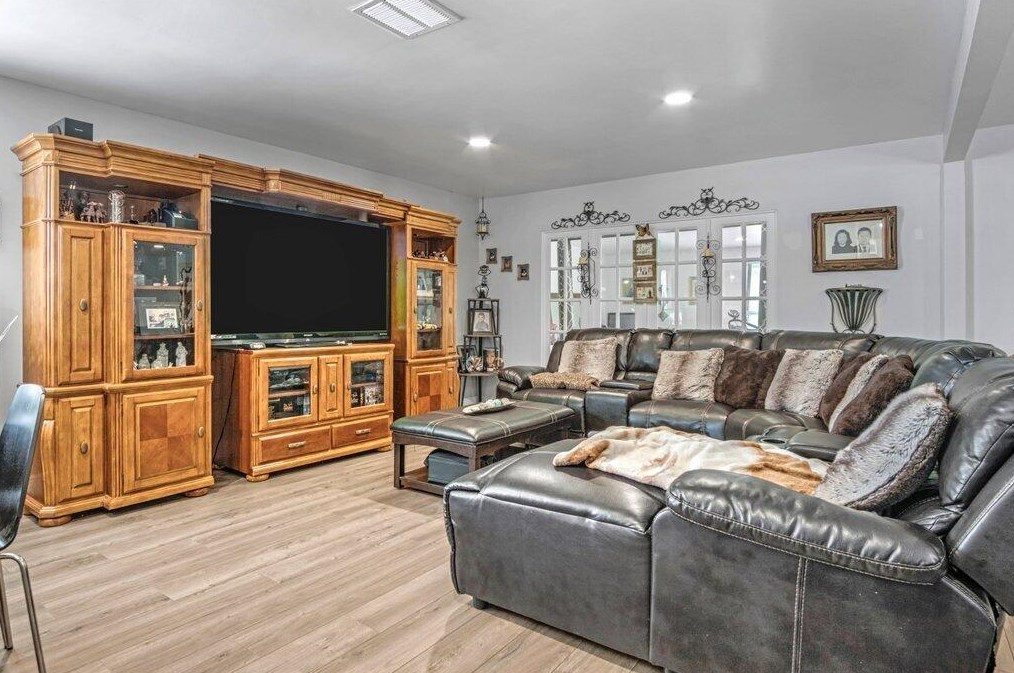 6328 Summer Sky Ln, Lake Worth FL  33463-3815 exterior