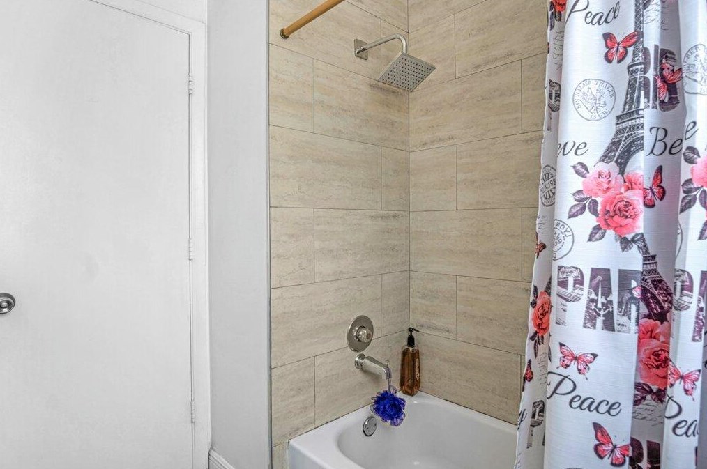 6328 Summer Sky Ln, Lake Worth FL  33463-3815 exterior