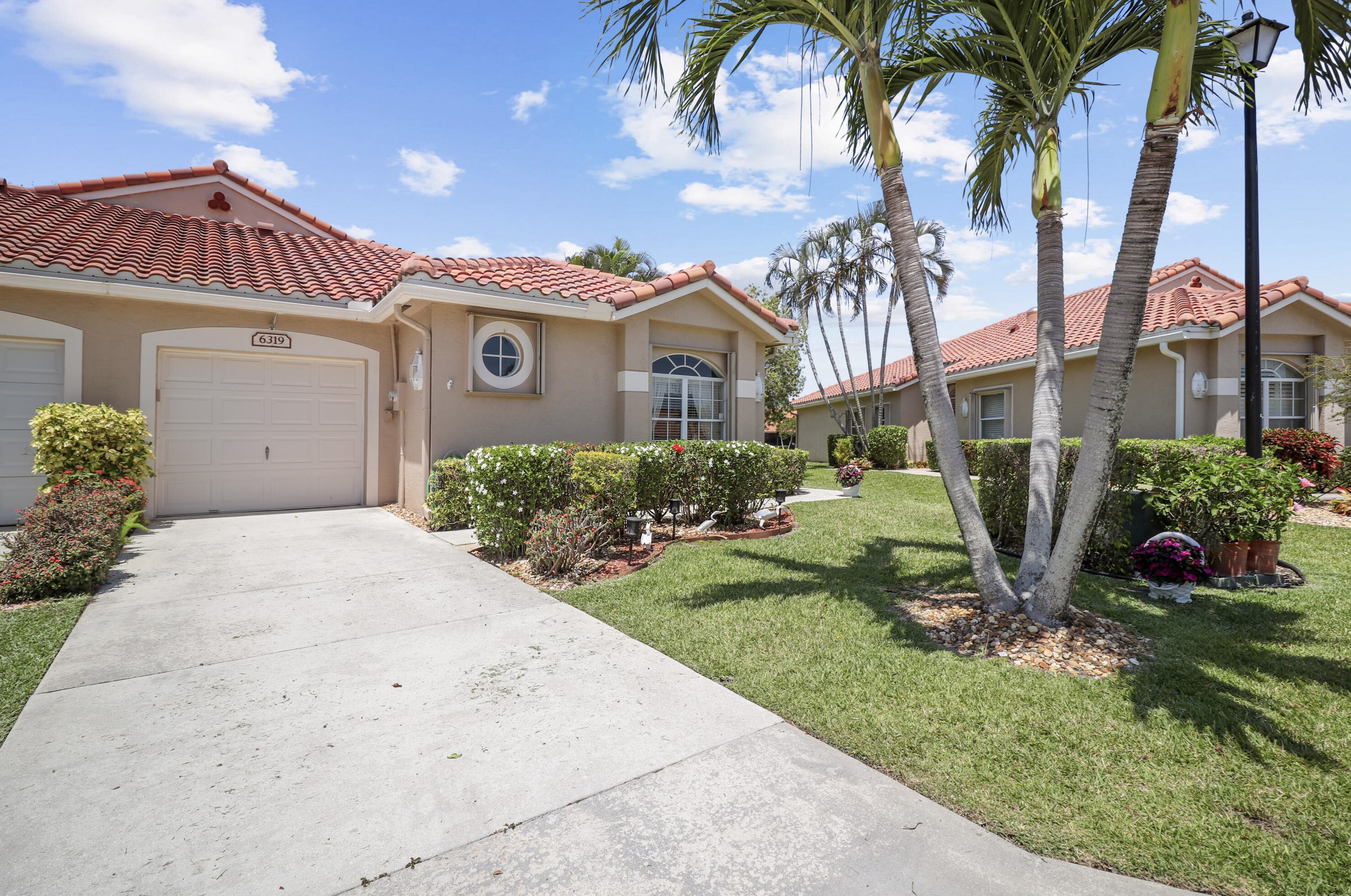 6319 Long Key Ln, Boynton Beach, FL 33472-2375