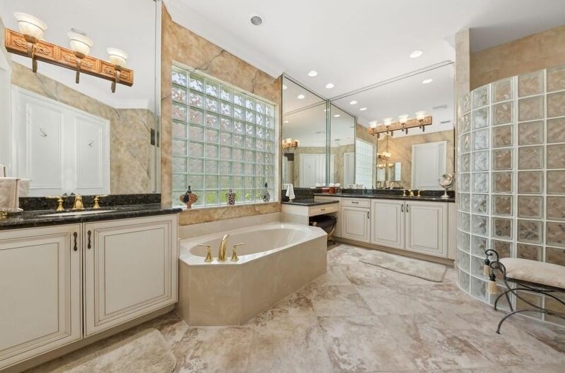 7330 Greenport Cv, Boynton Beach FL 33437-3988 exterior