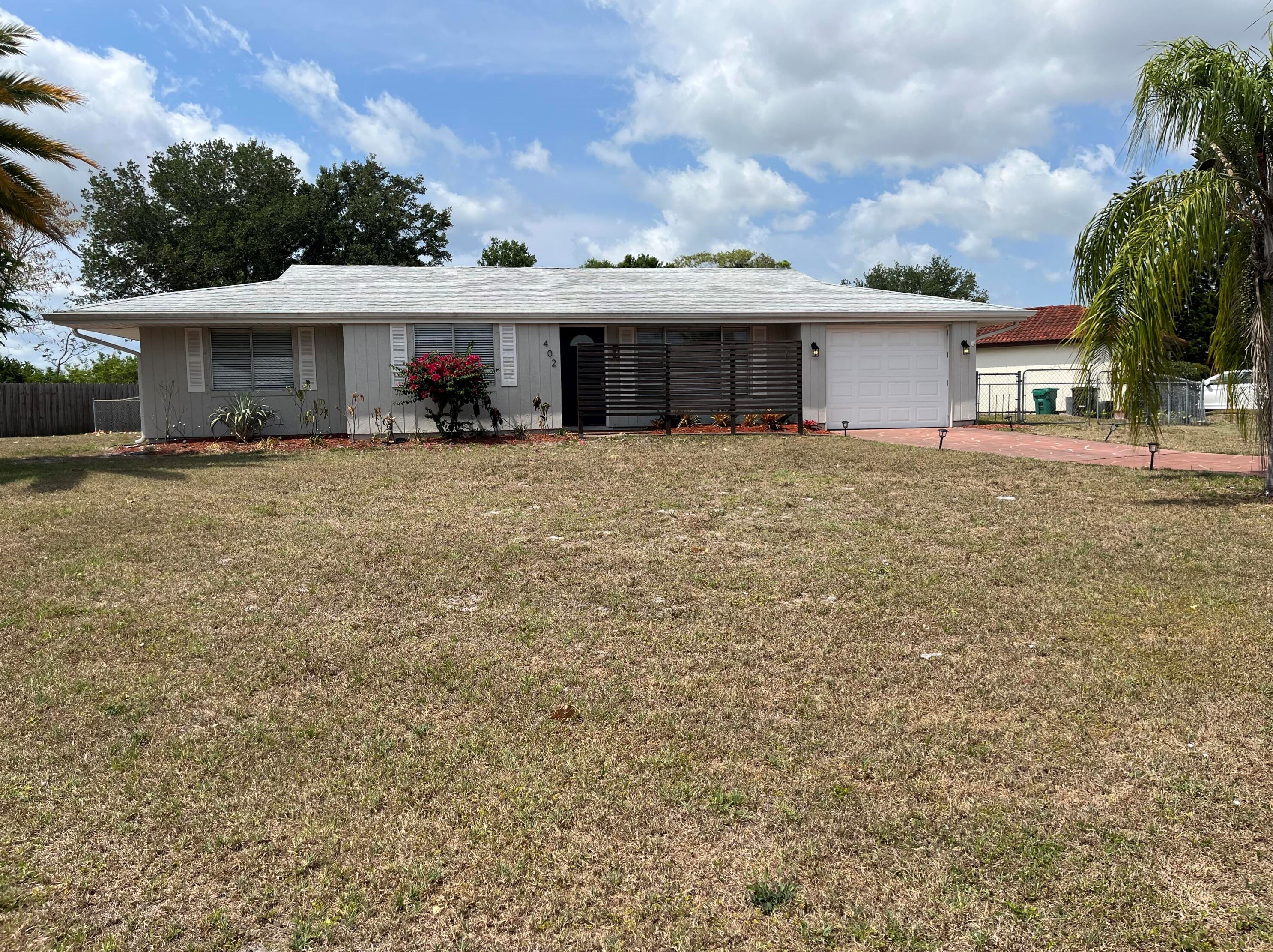 402 College Park Rd, Fort Pierce, FL 34953-6225