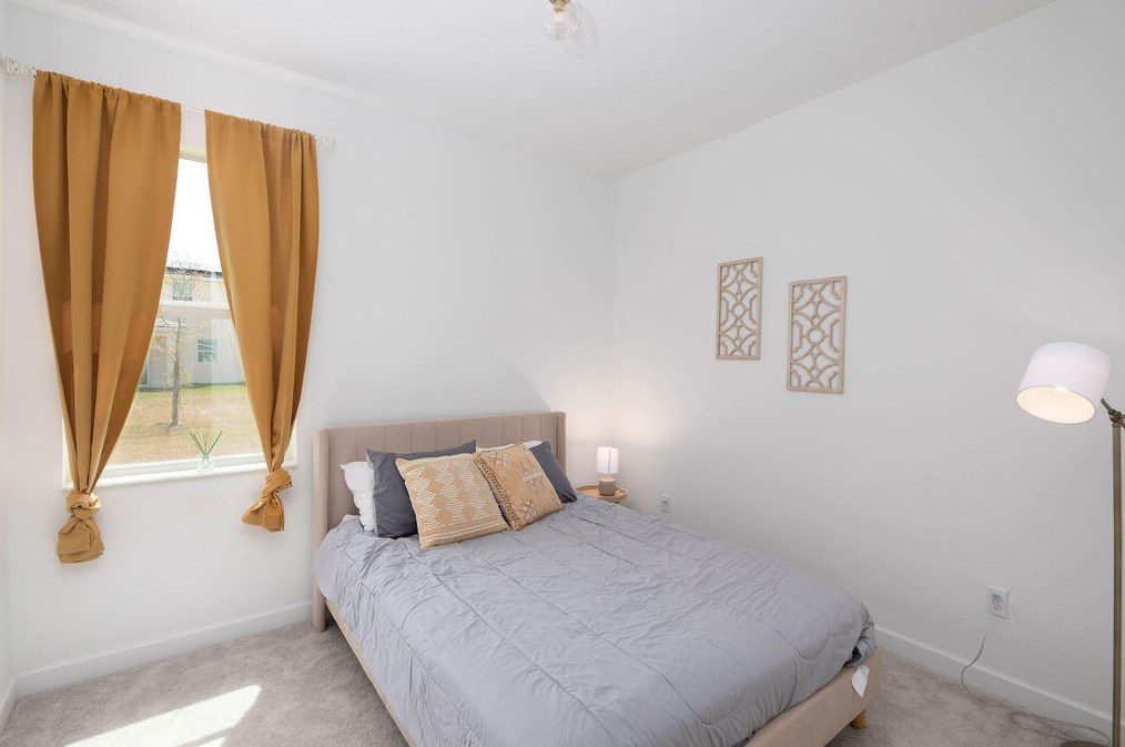 13382 Copper Creek Dr, Fort Pierce FL  34987-3023 exterior