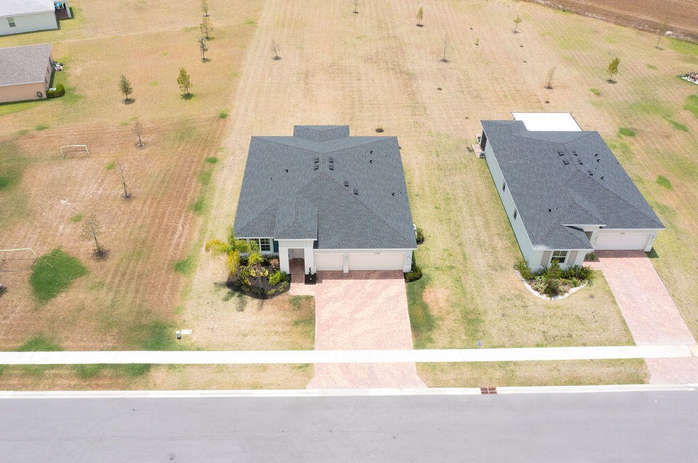 13382 Copper Creek Dr, Fort Pierce FL  34987-3023 exterior