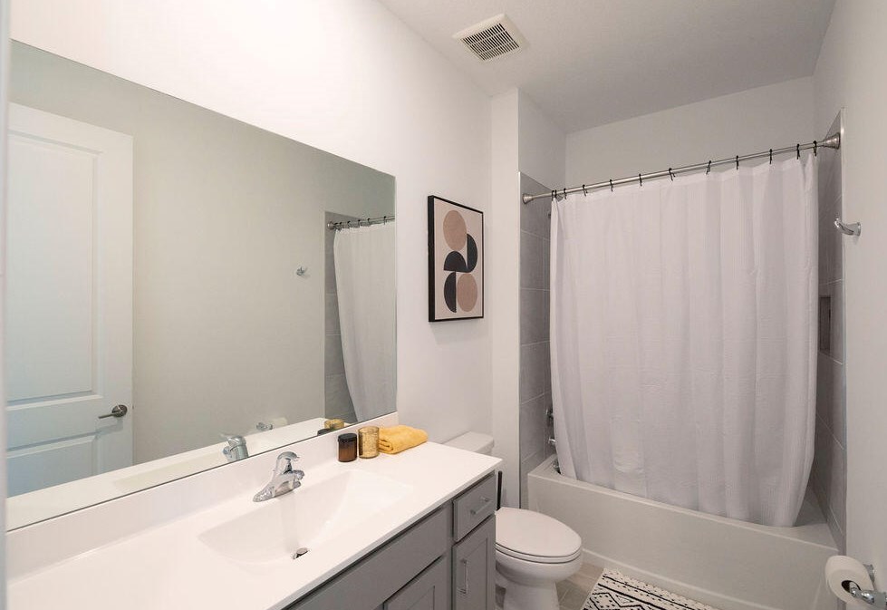 13382 Copper Creek Dr, Fort Pierce FL  34987-3023 exterior