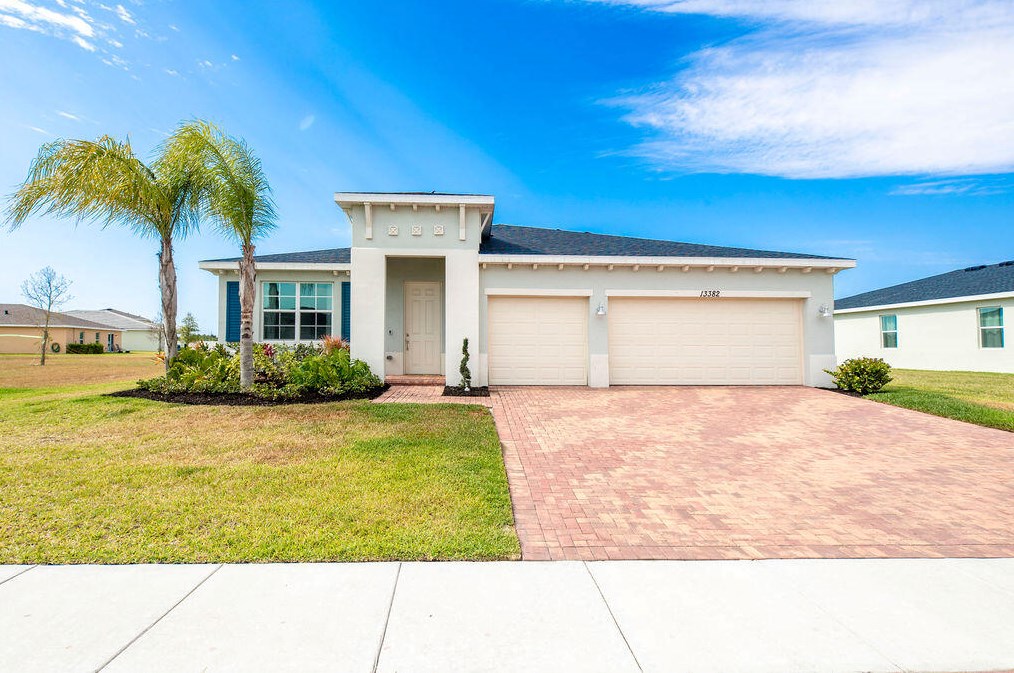 13382 Nw Copper Creek Dr, Fort Pierce, FL 34986
