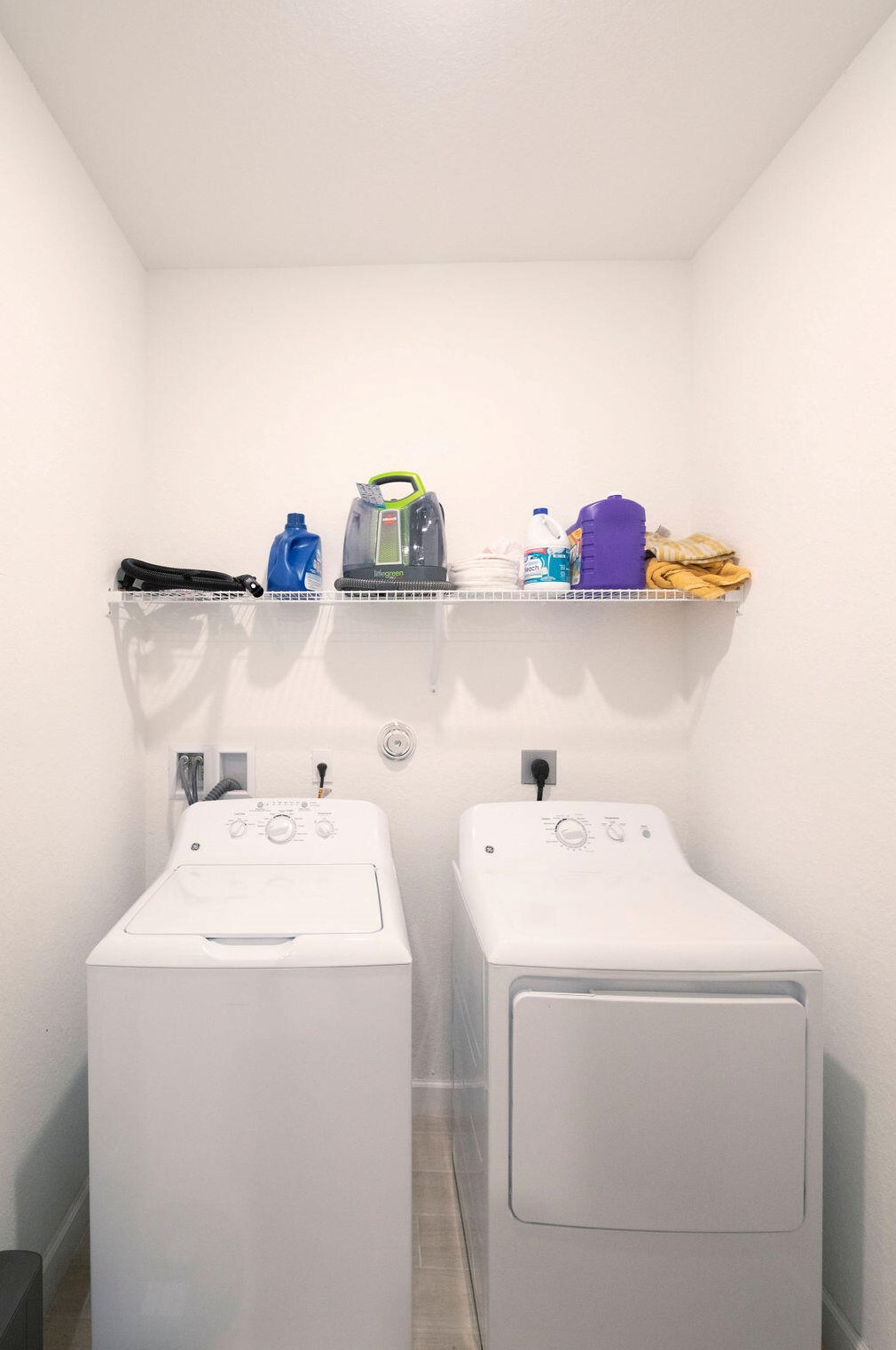 13382 Copper Creek Dr, Fort Pierce FL  34987-3023 exterior