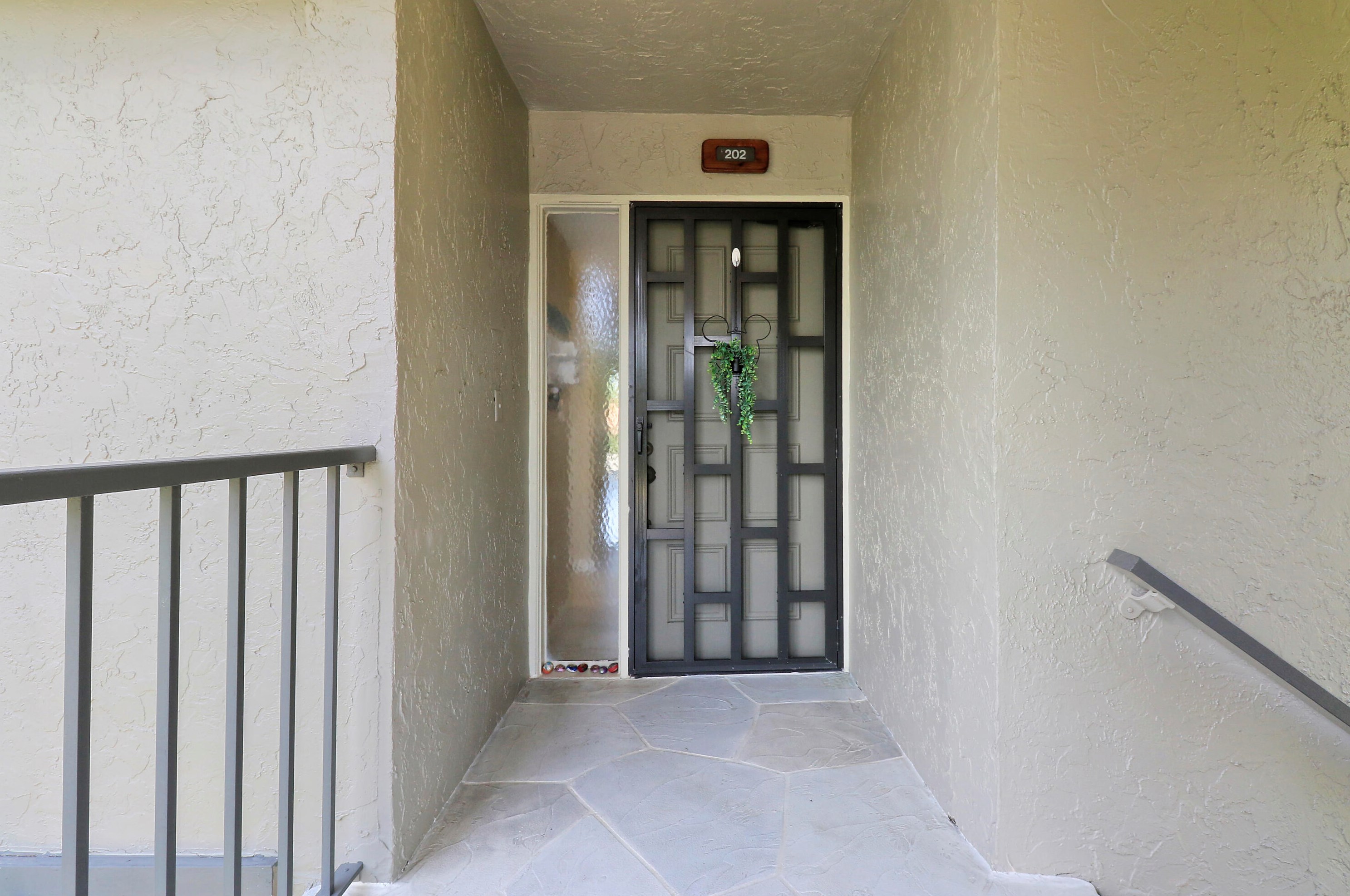 5701 Fairway Park Dr #202, Boynton Beach, FL 33437