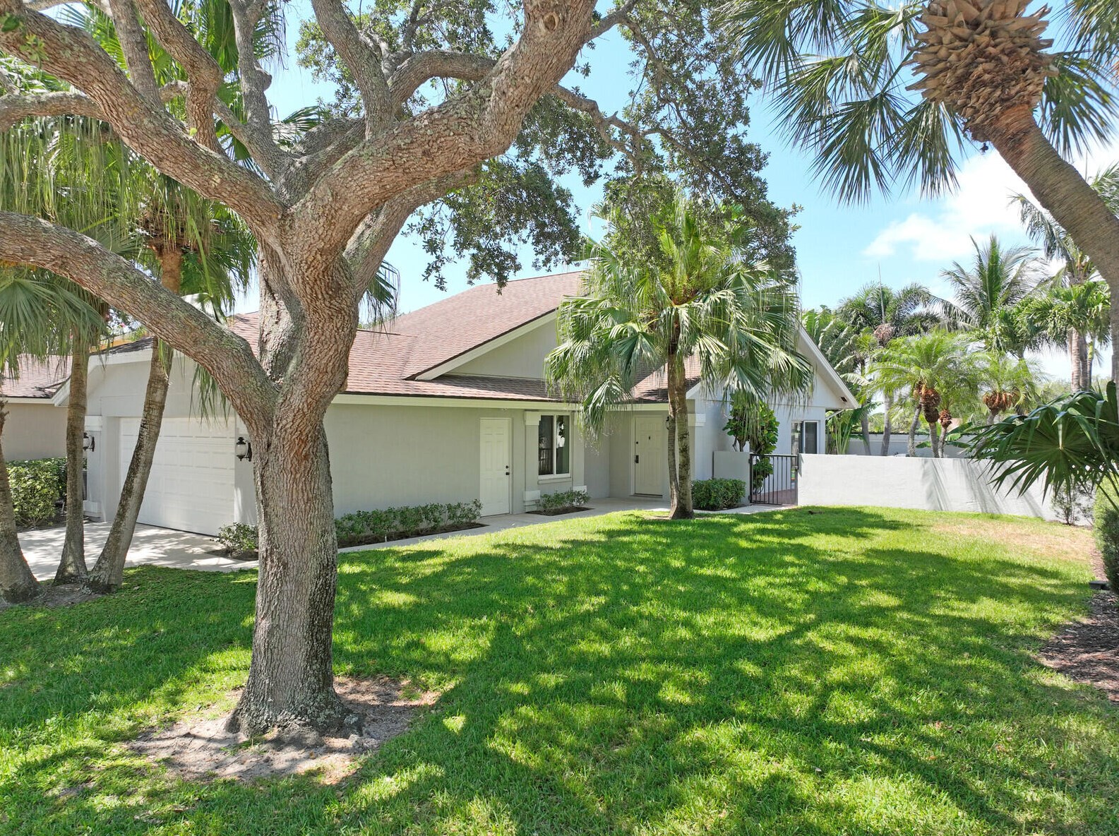 228 Ridge Rd, Jupiter, FL 33477