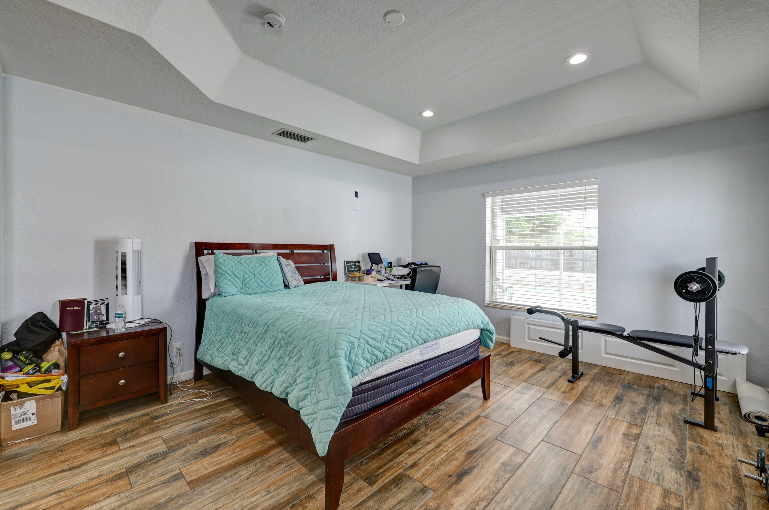 912 Paar Dr, Fort Pierce FL  34953-5623 exterior