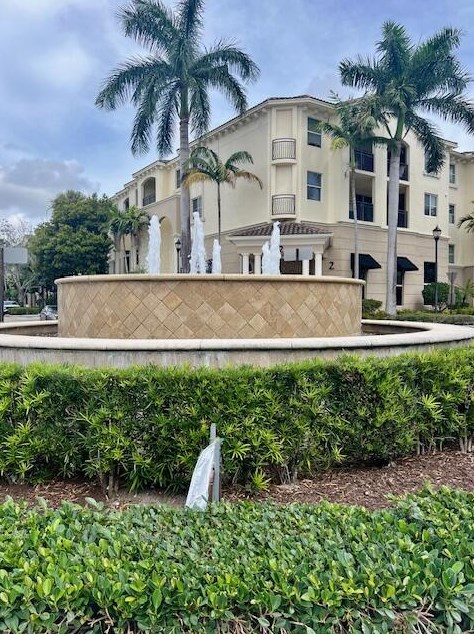4 Renaissance Way, Boynton Beach, FL 33426-7240