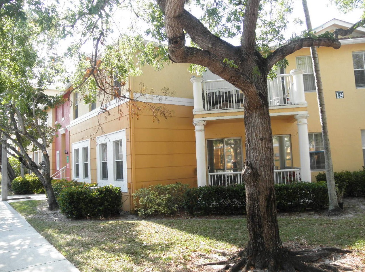2031 Shoma Dr, West Palm Beach, FL 33414-4335