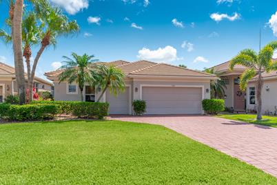 3189 SE Carrick Green Court, Port Saint Lucie, FL 34952 - Photo 1