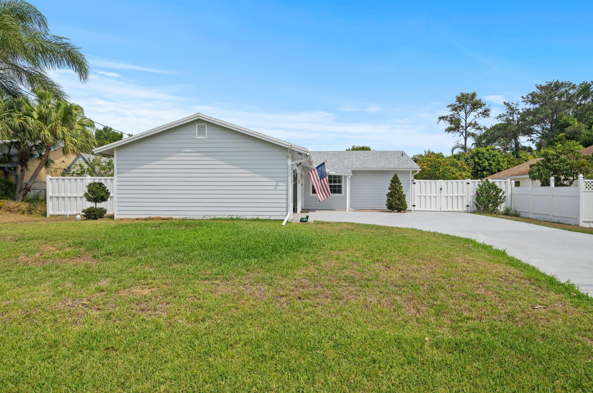 973 Jaslo Ave, Fort Pierce, FL 34953-5608