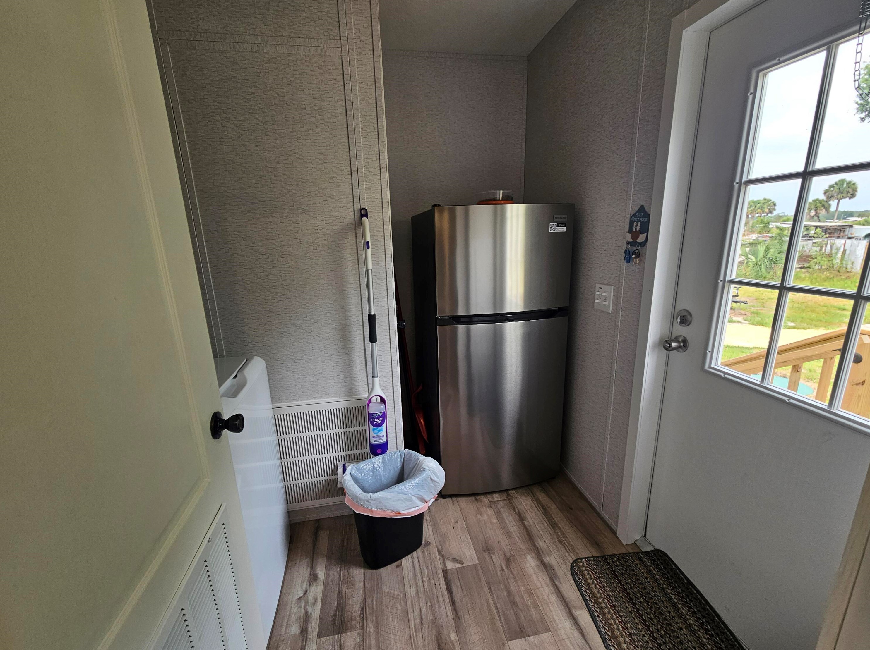 653 80 Ave, Okeechobee FL 34974-8195 exterior