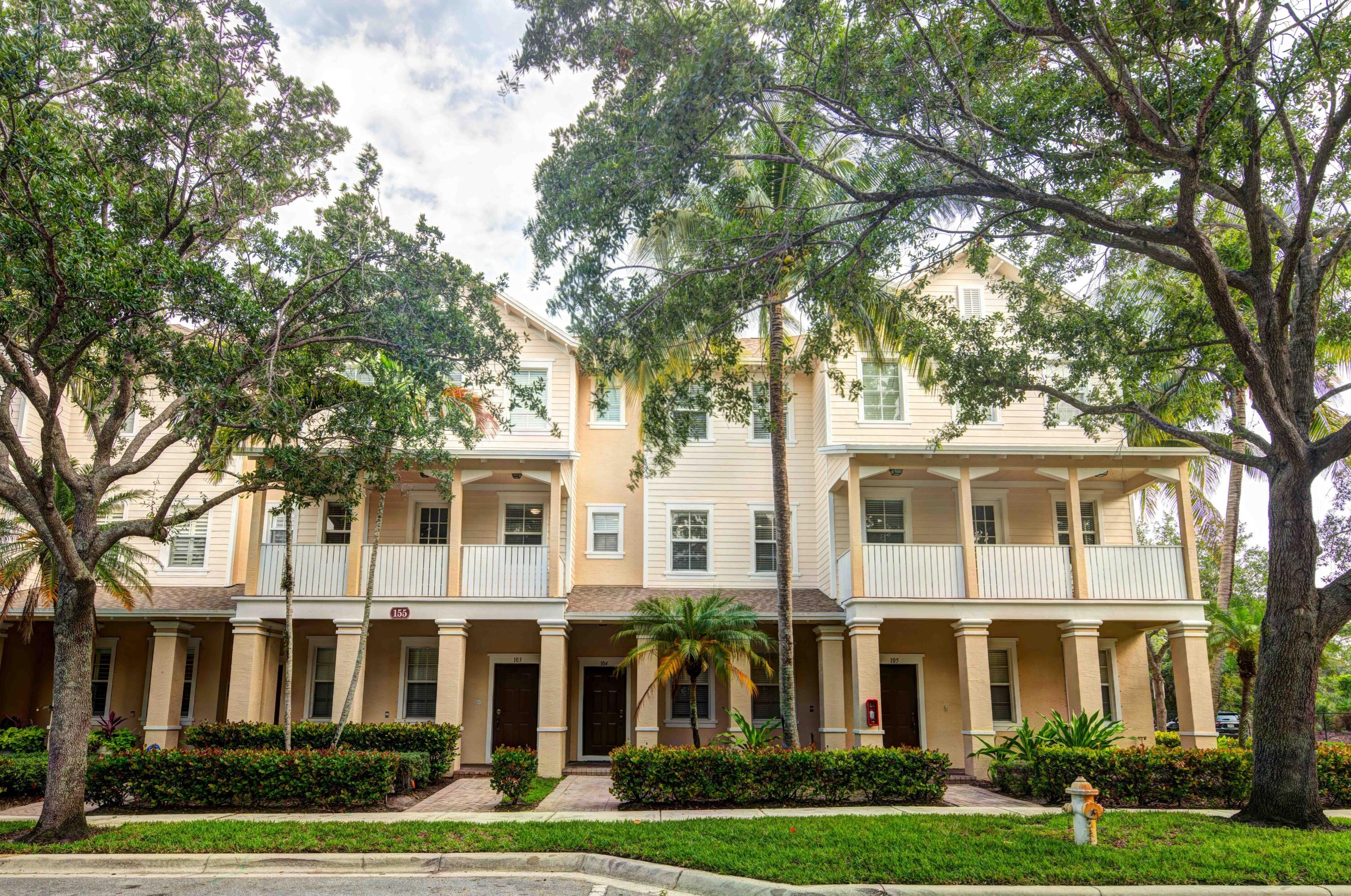 155 Indian Creek Pkwy, Jupiter, FL 30104-6305