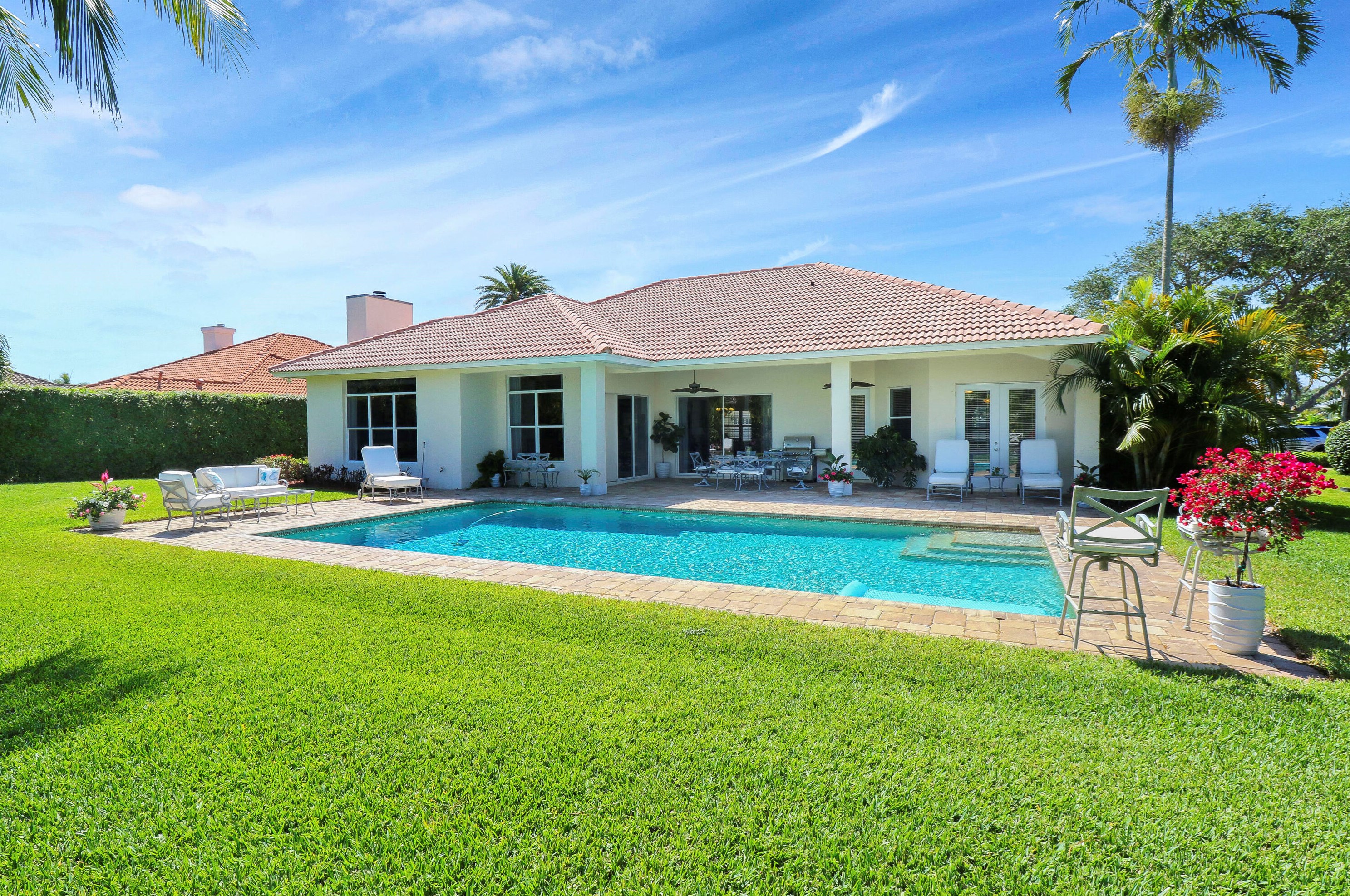 8282 Sanctuary Dr, Hobe Sound, FL 33455-3960