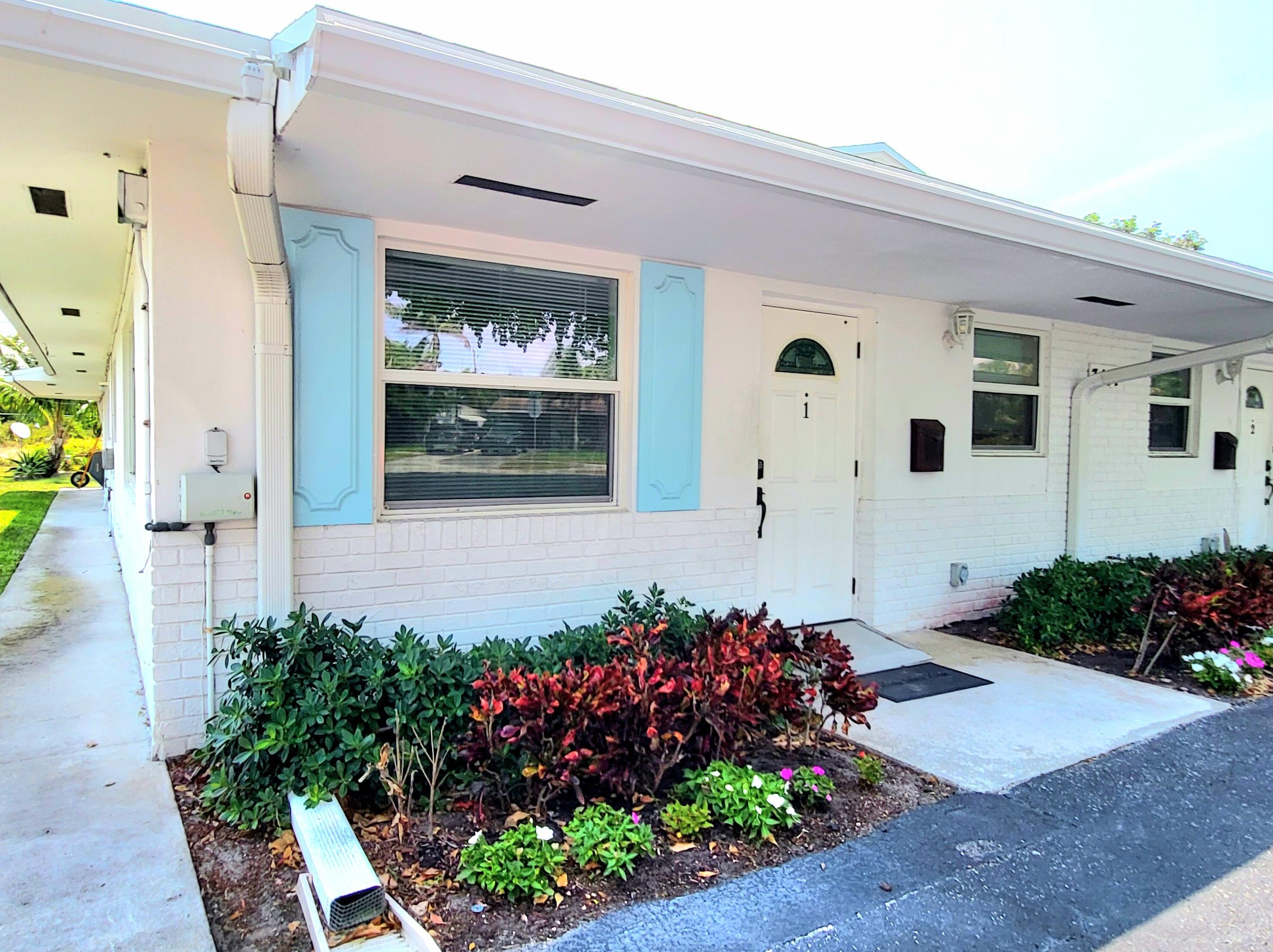 3101 Albatross Rd #1, Delray Beach, FL 33444