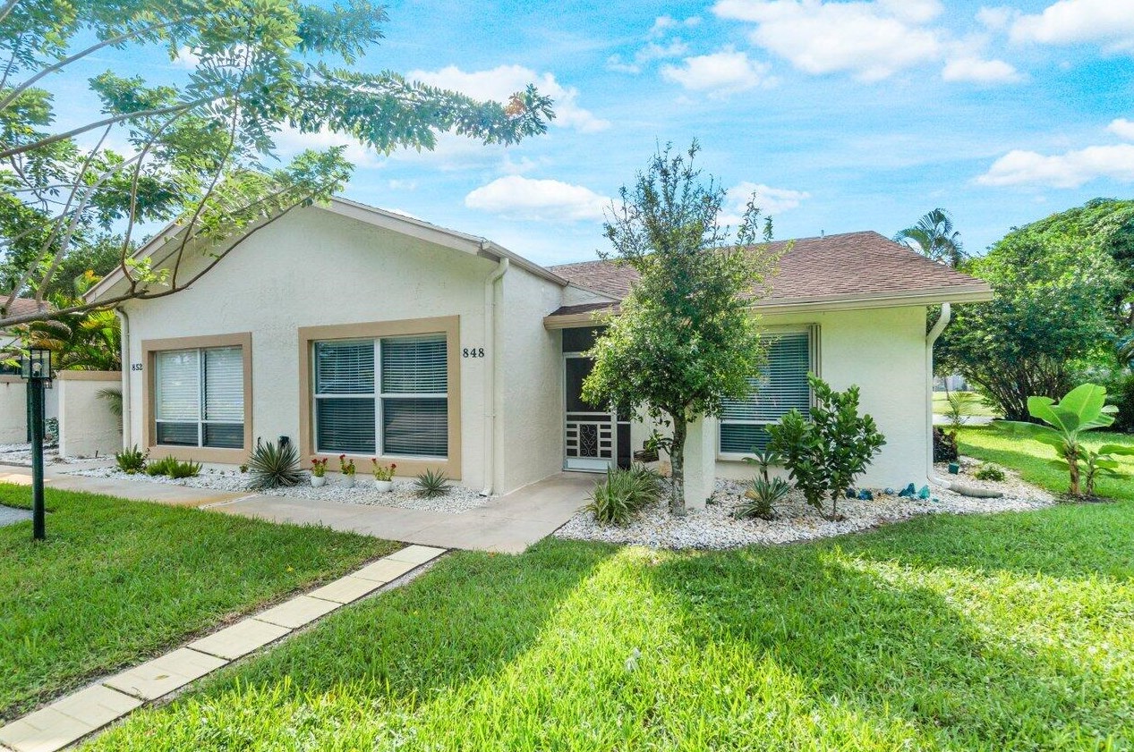 848 Lago Rd, Delray Beach, FL 33445-4516
