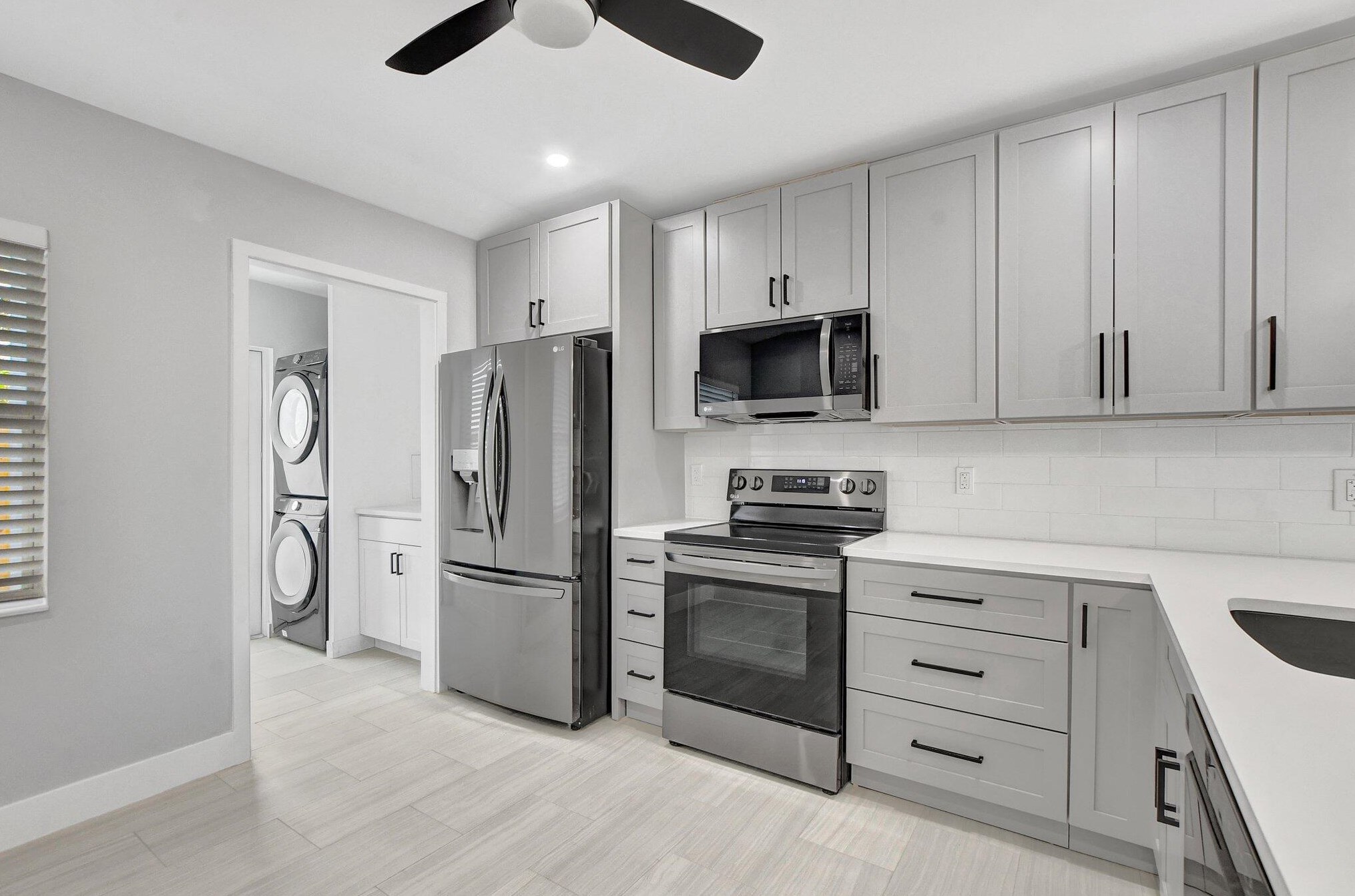 249 Royal Ct, Delray Beach, FL 33444