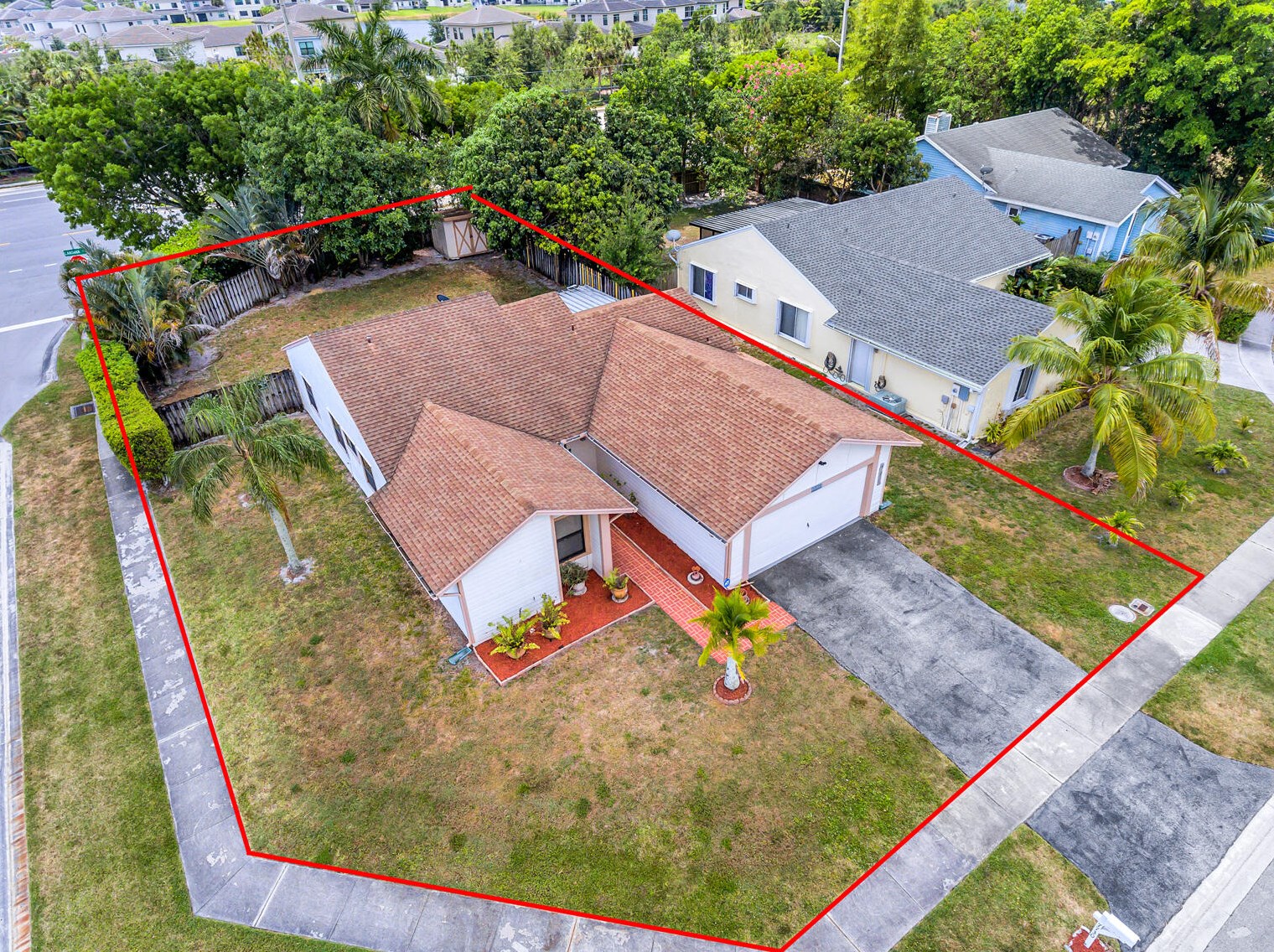 7730 Cedro Ct, Lake Worth, FL 33467-6318